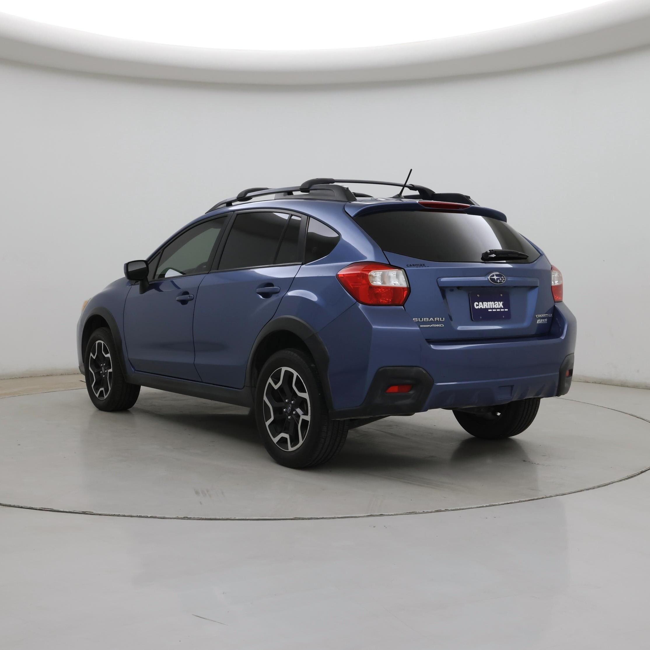 Thumbnail: 2017 Subaru Crosstrek - 2