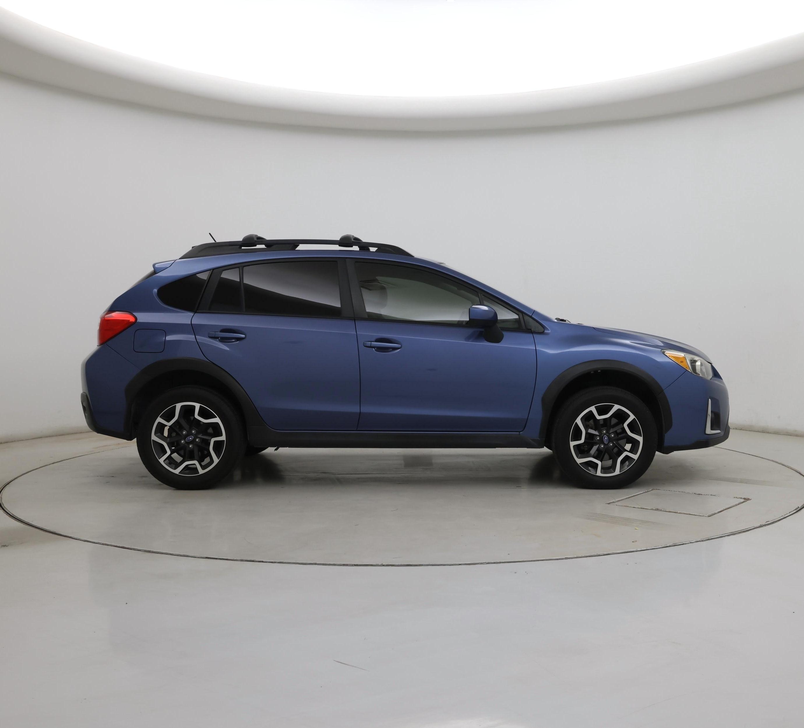 Thumbnail: 2017 Subaru Crosstrek - 7