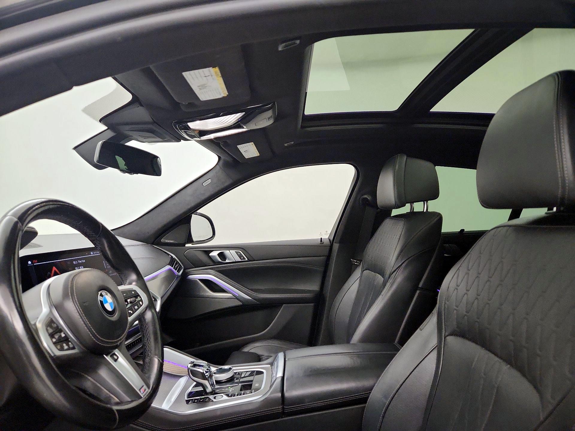 Thumbnail: 2022 BMW X6 - 20