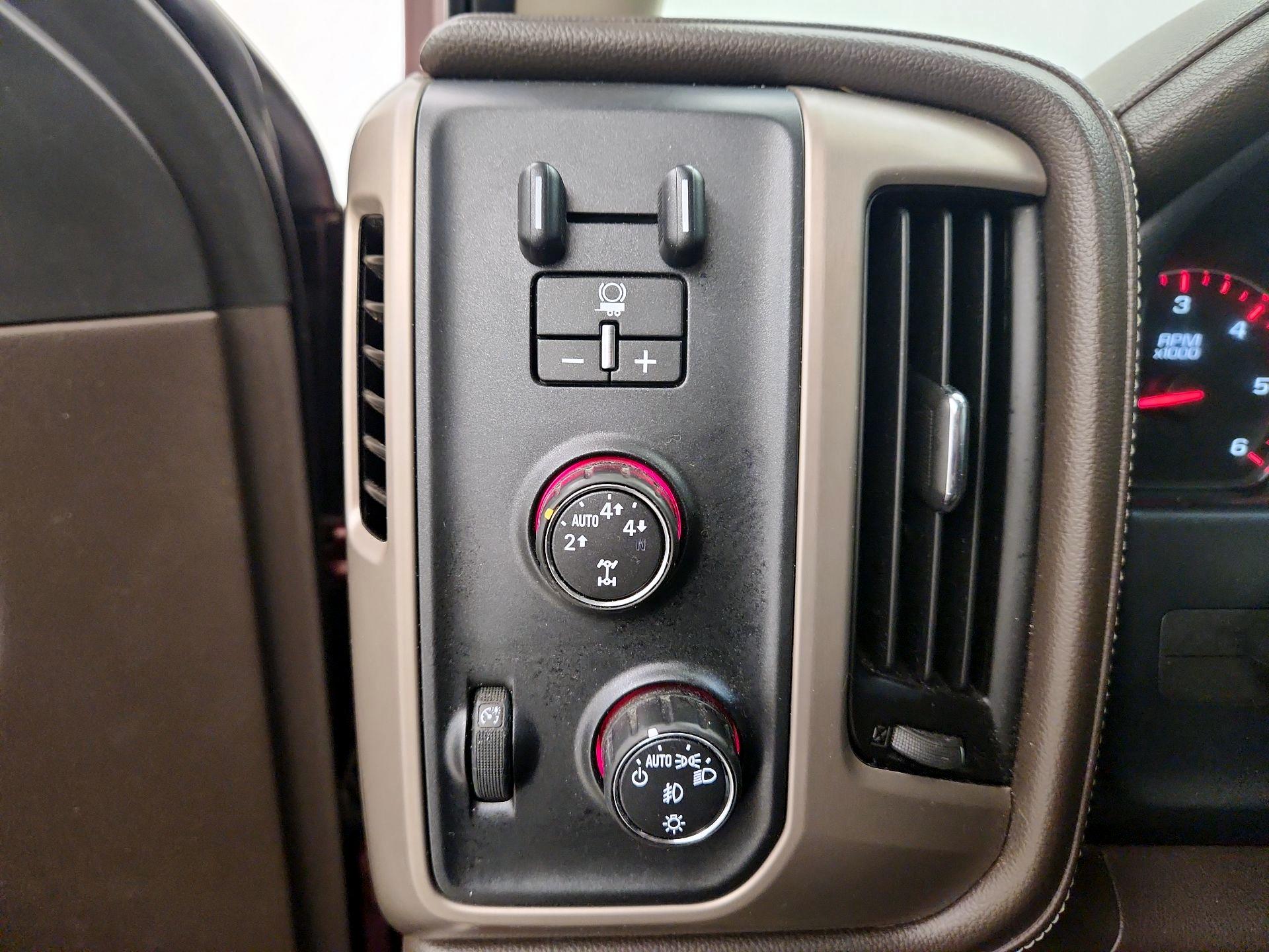 Thumbnail: 2016 GMC Sierra 1500 - 13