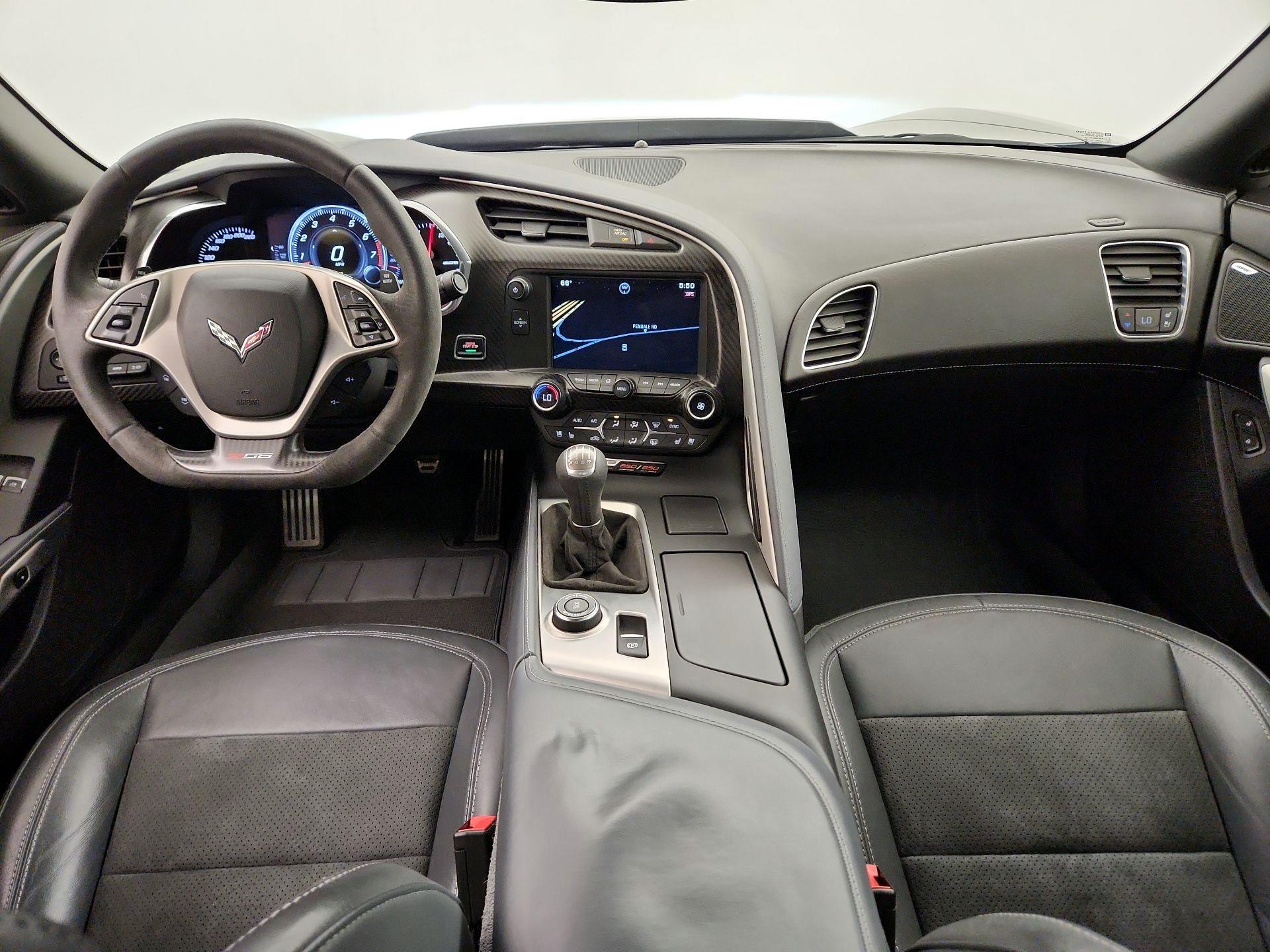 Thumbnail: 2015 Chevrolet Corvette - 9