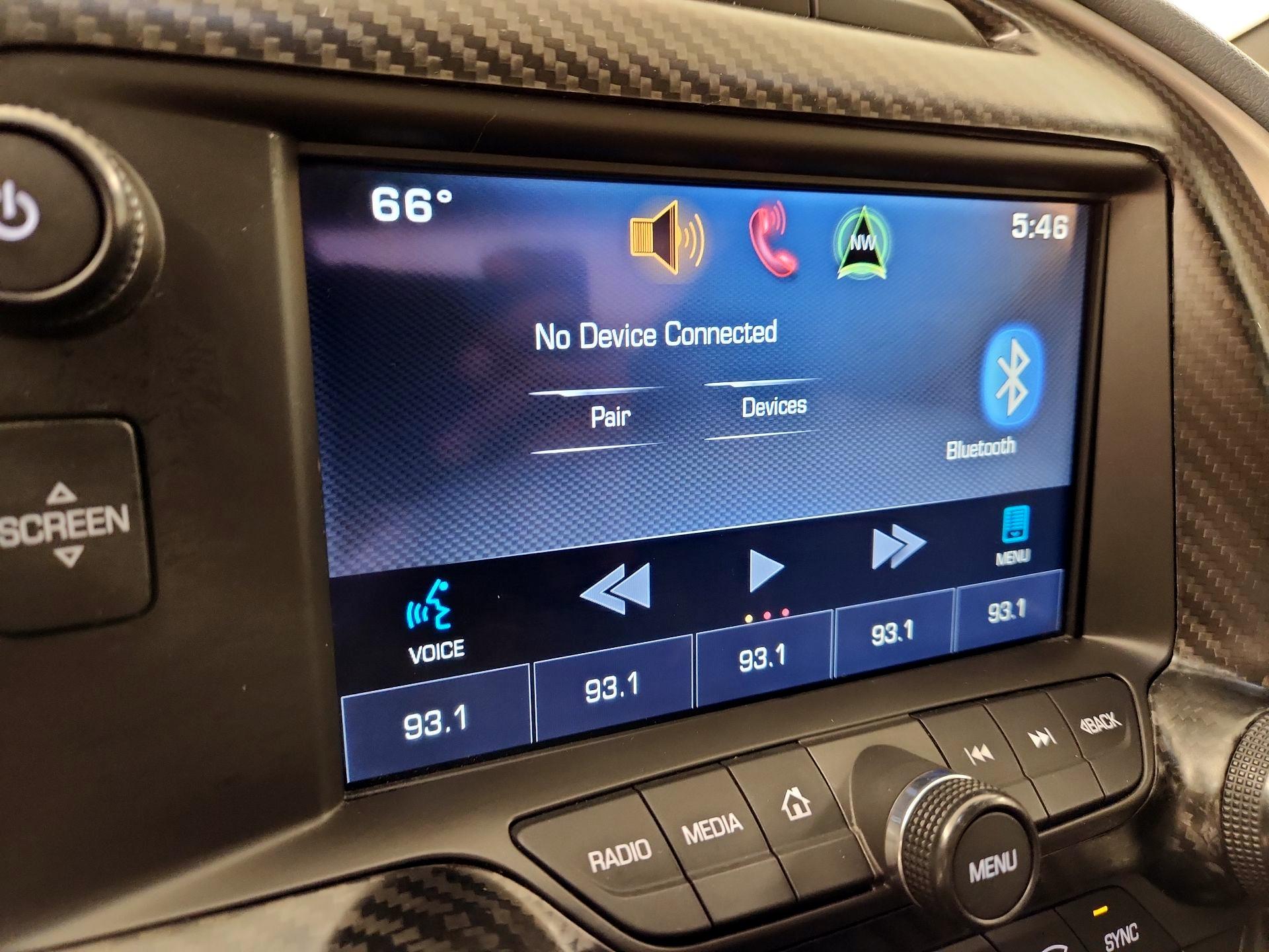 Thumbnail: 2015 Chevrolet Corvette - 16