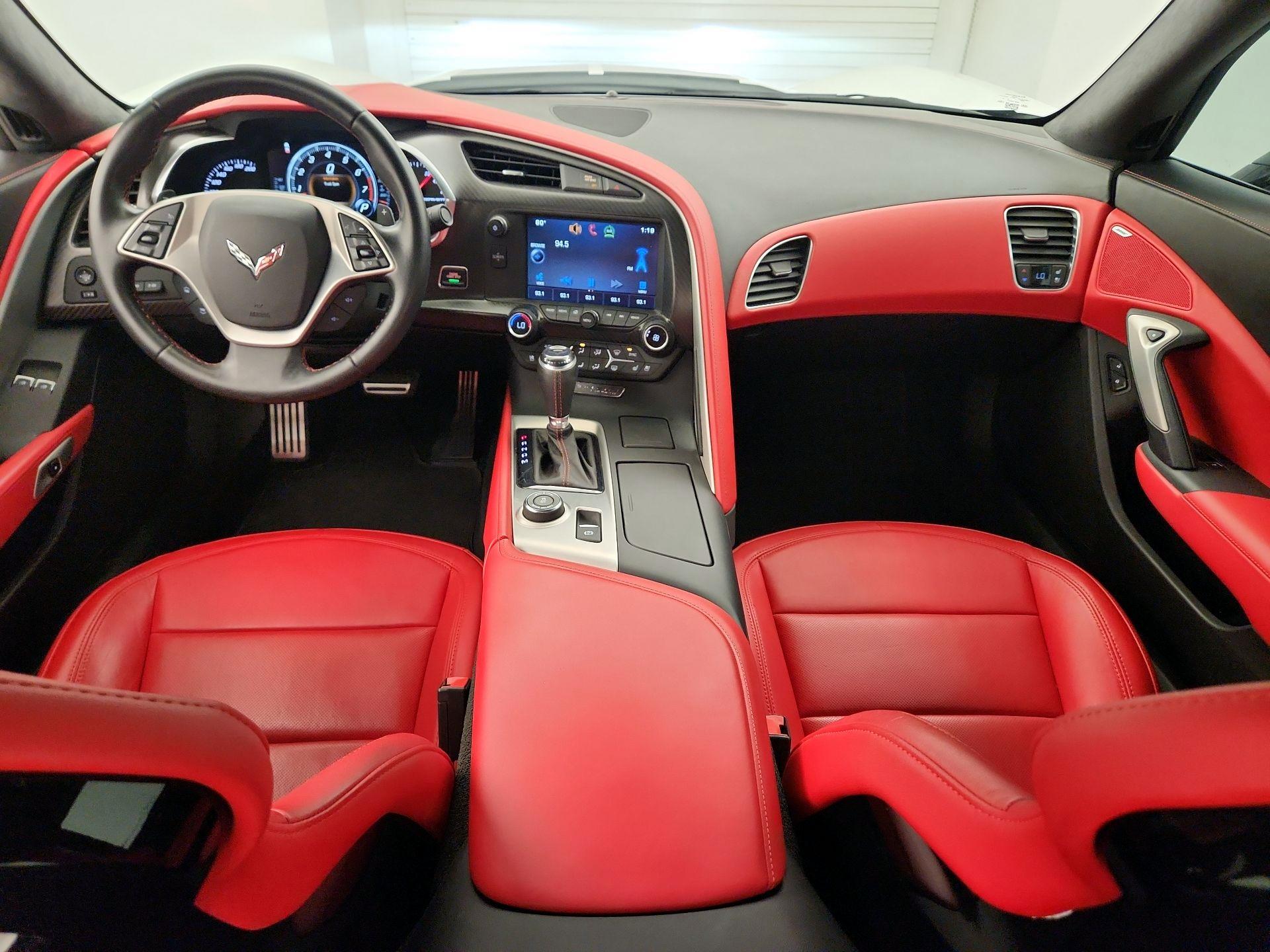 Thumbnail: 2015 Chevrolet Corvette - 9