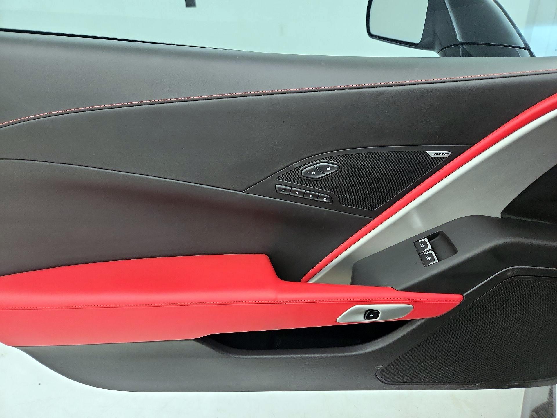 Thumbnail: 2015 Chevrolet Corvette - 12