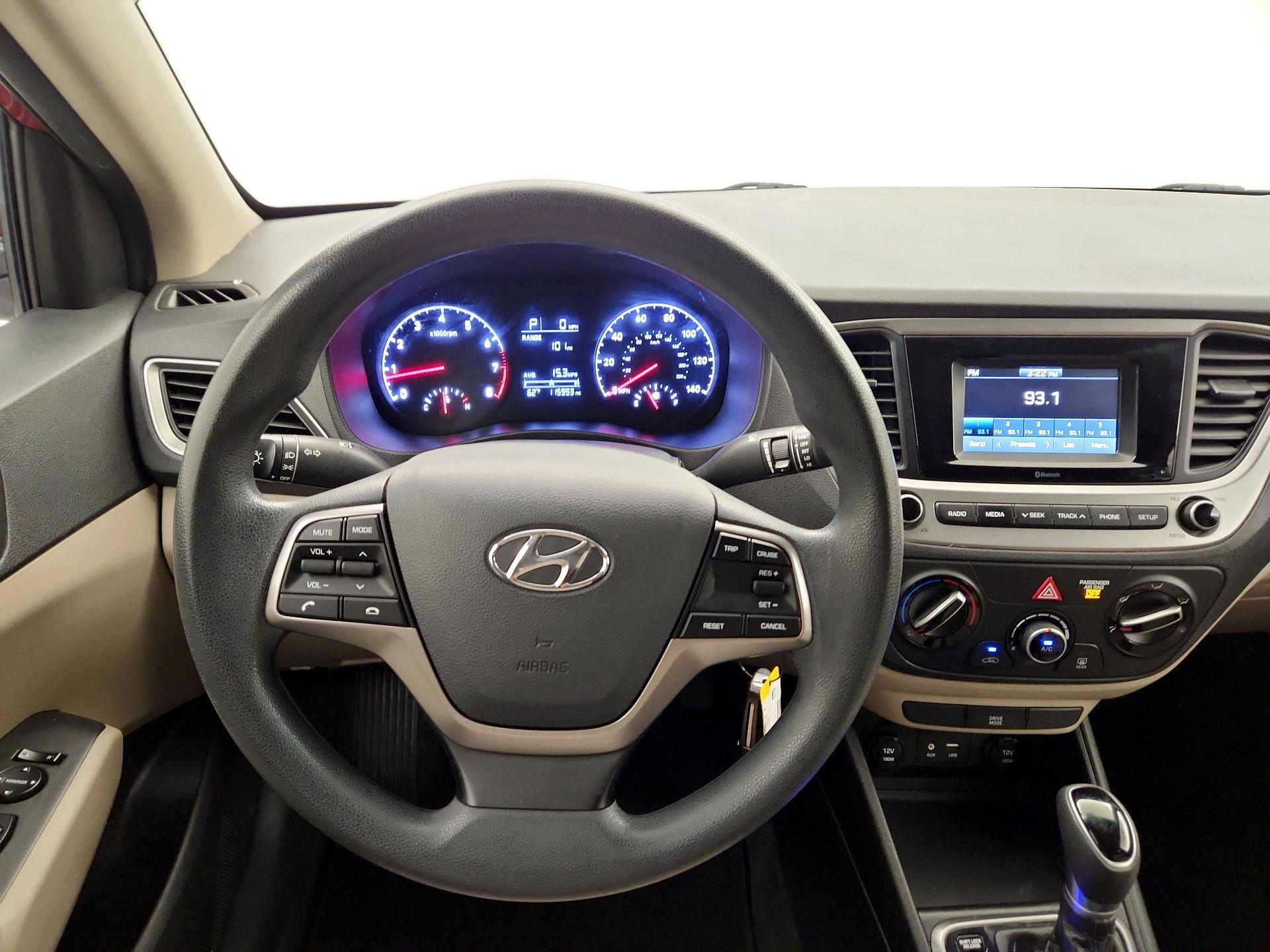 Thumbnail: 2019 Hyundai Accent - 10