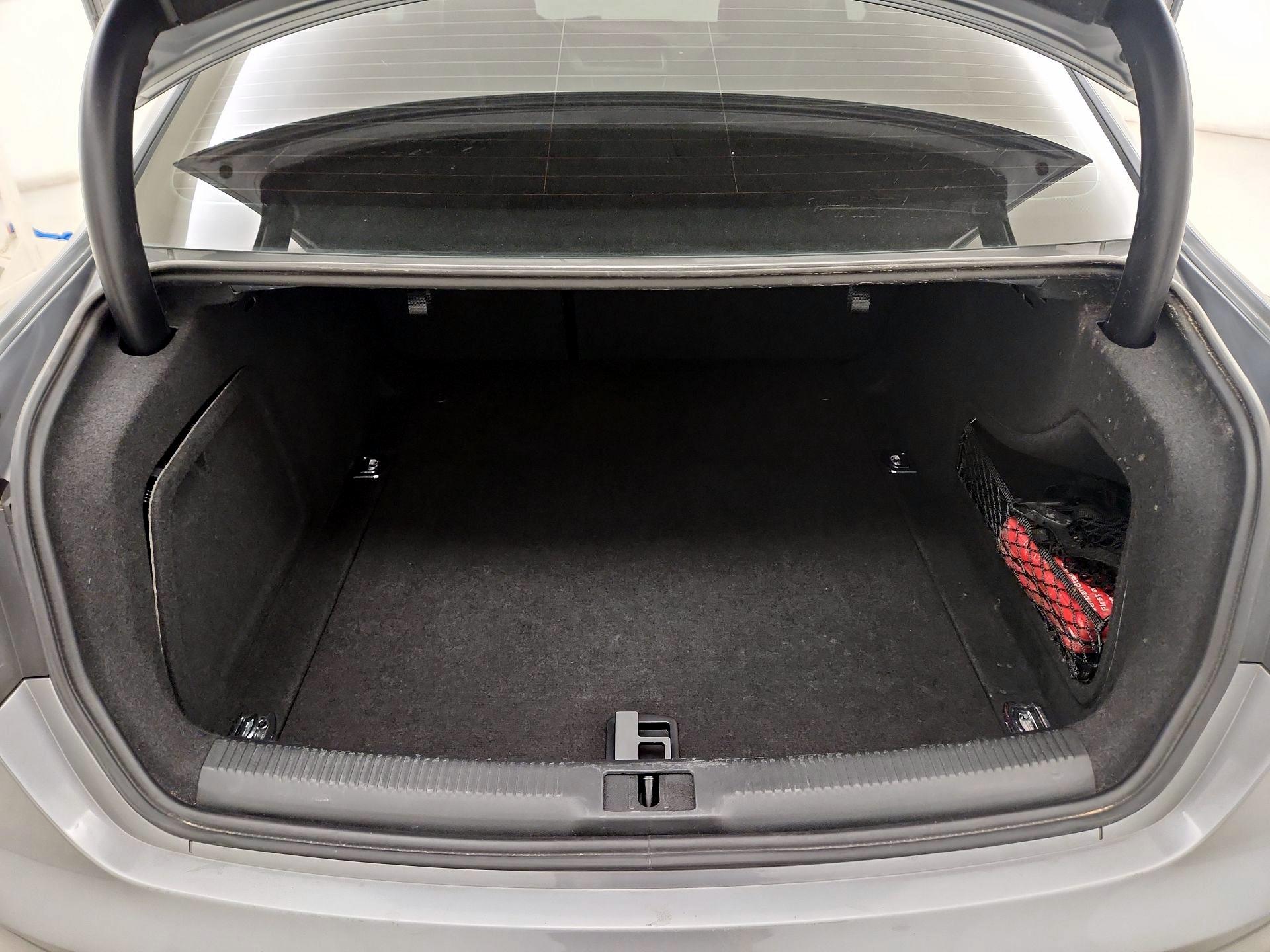 Thumbnail: 2015 Audi A4 - 20