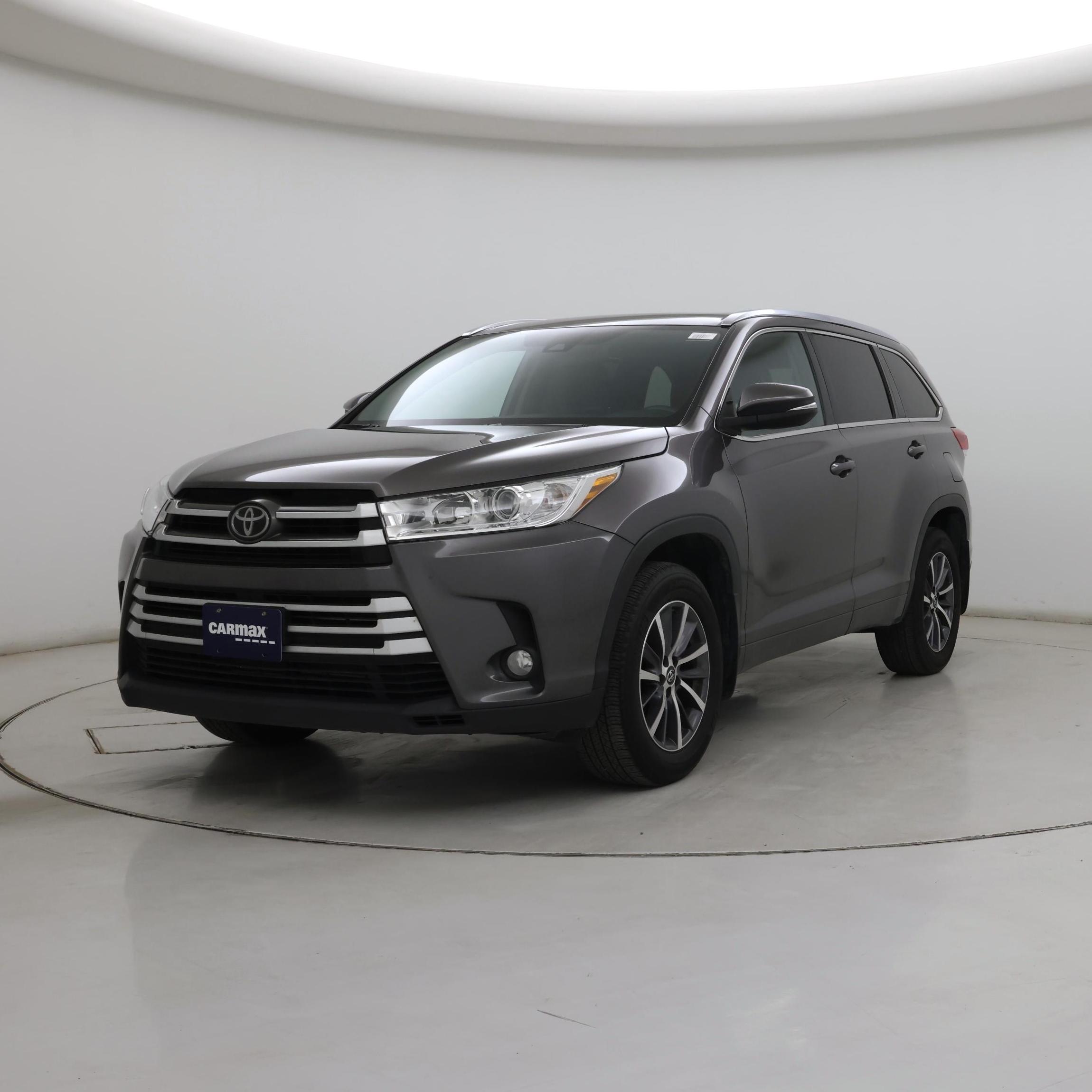 Thumbnail: 2018 Toyota Highlander - 4