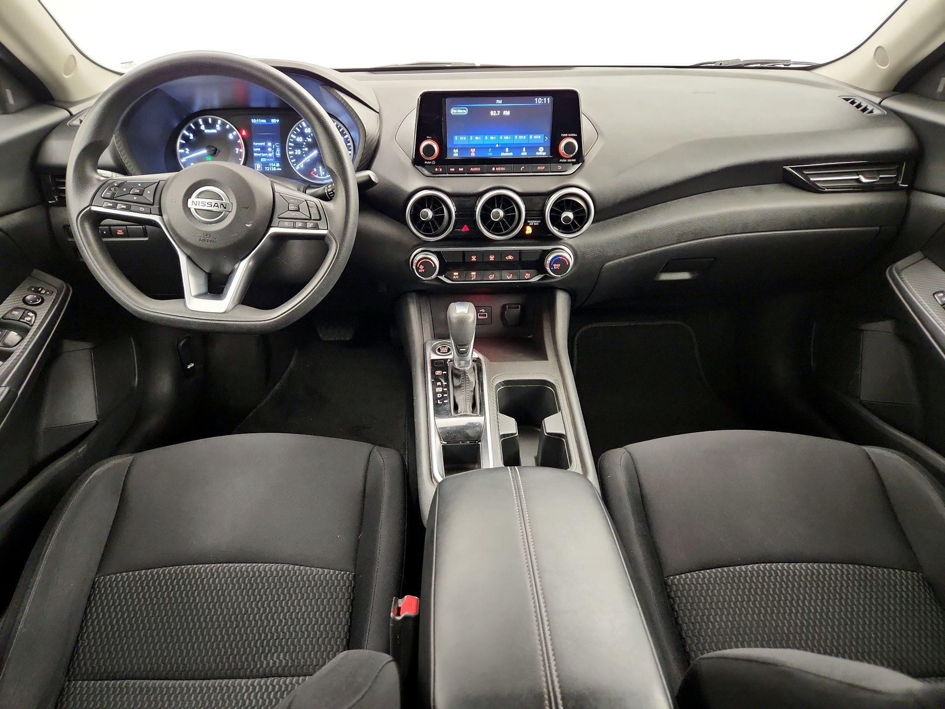 Thumbnail: 2020 Nissan Sentra - 9