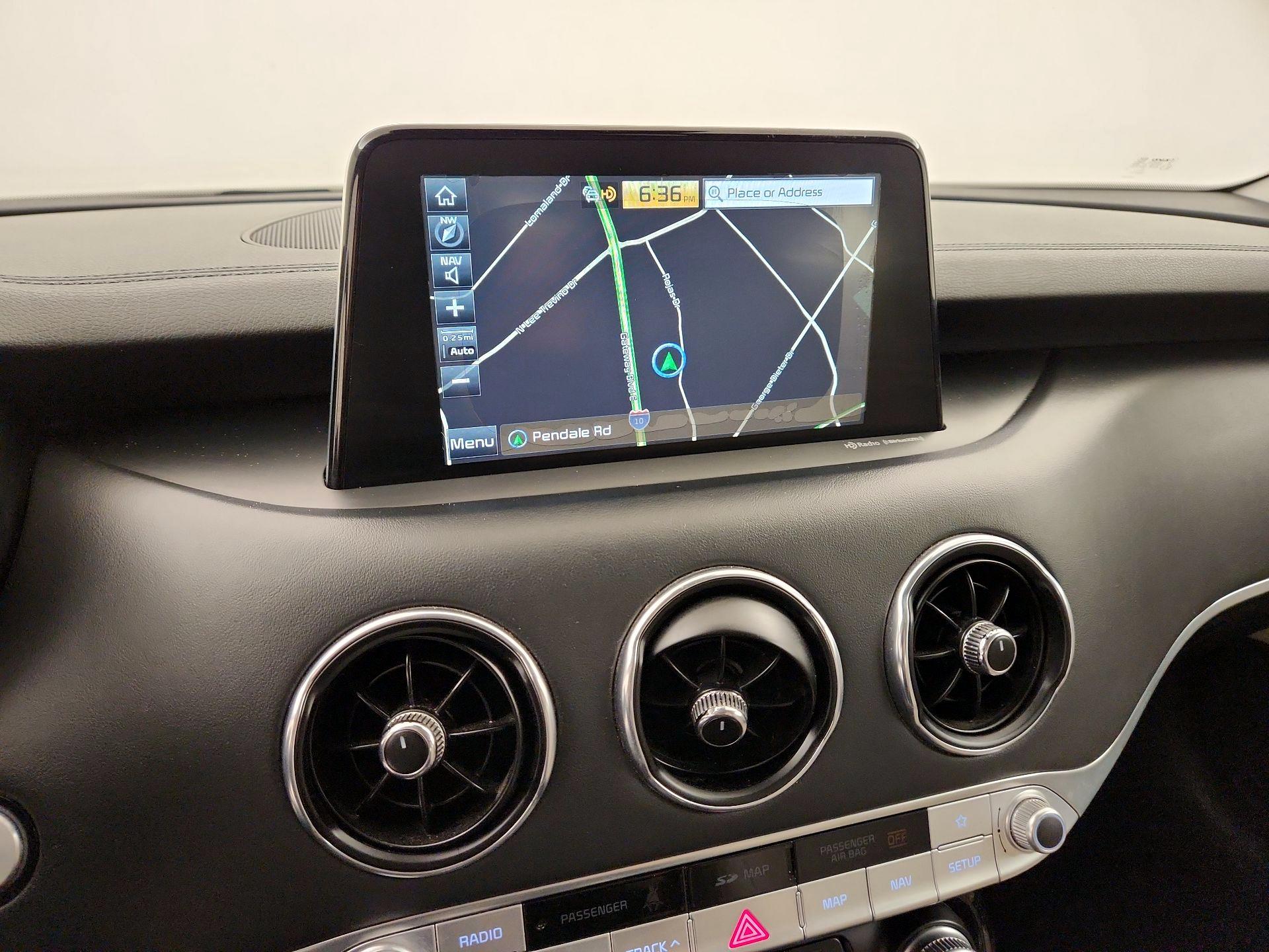 Thumbnail: 2019 Kia Stinger - 14