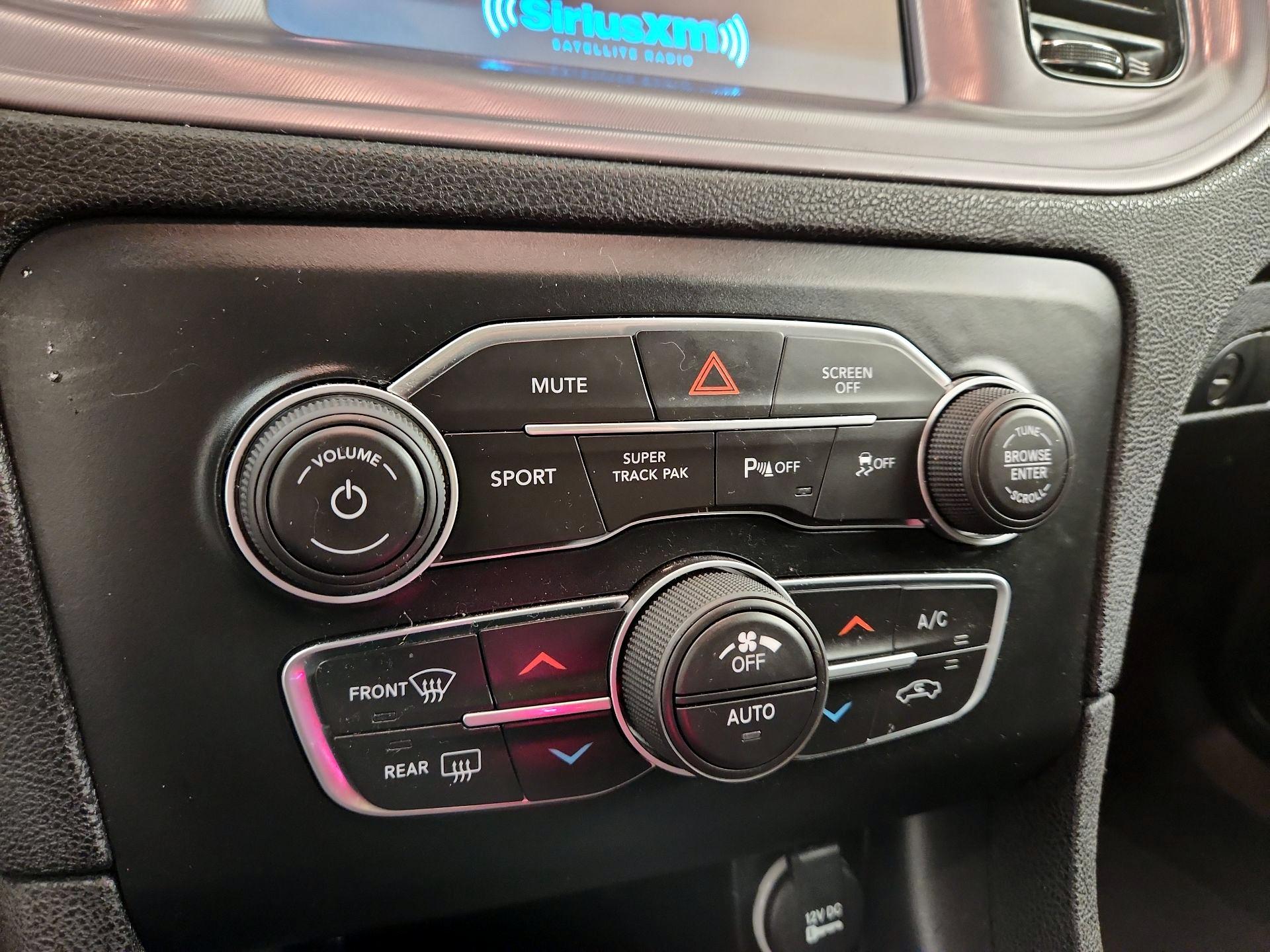 Thumbnail: 2023 Dodge Charger - 16