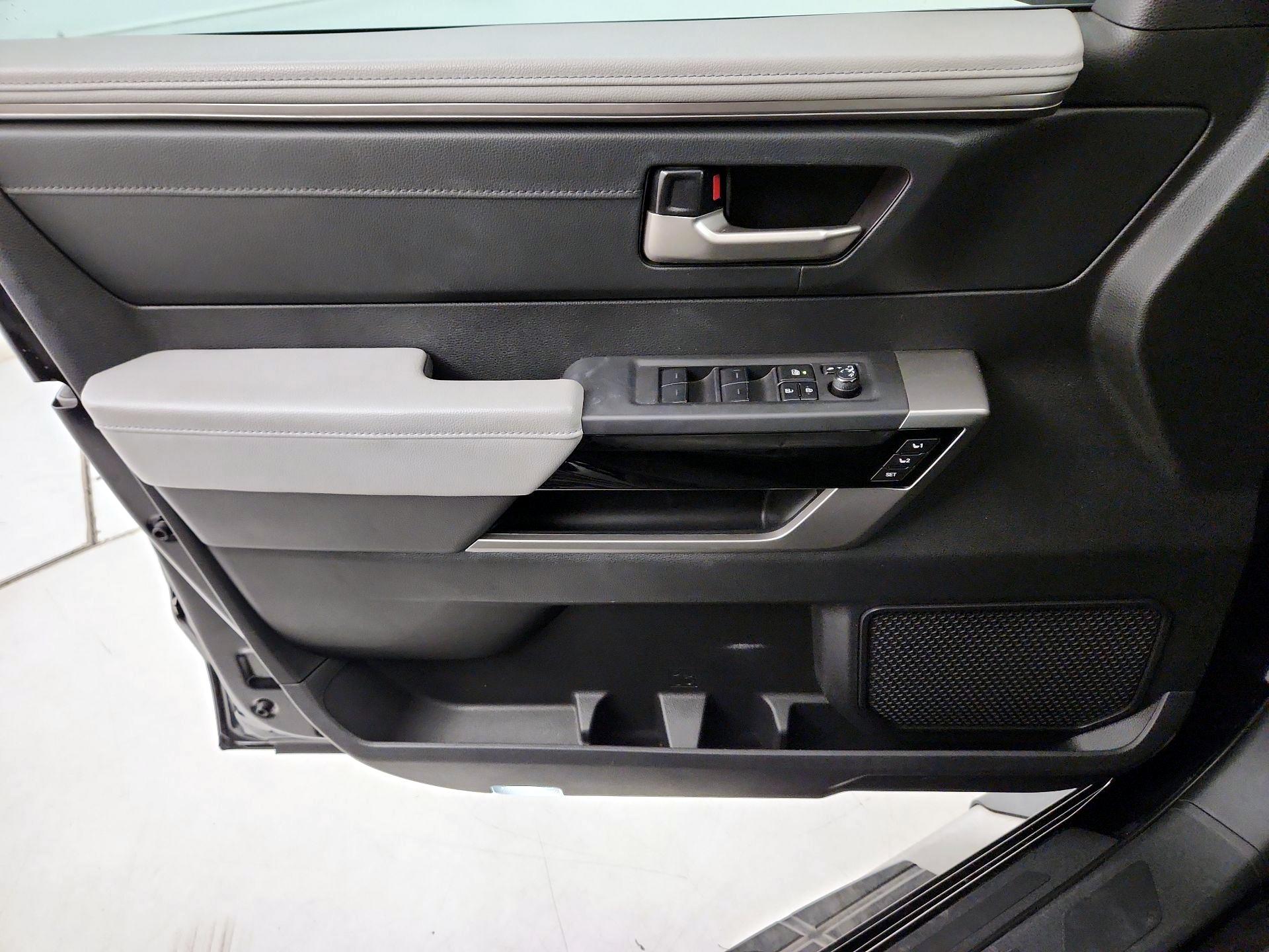 Thumbnail: 2023 Toyota Tundra - 12