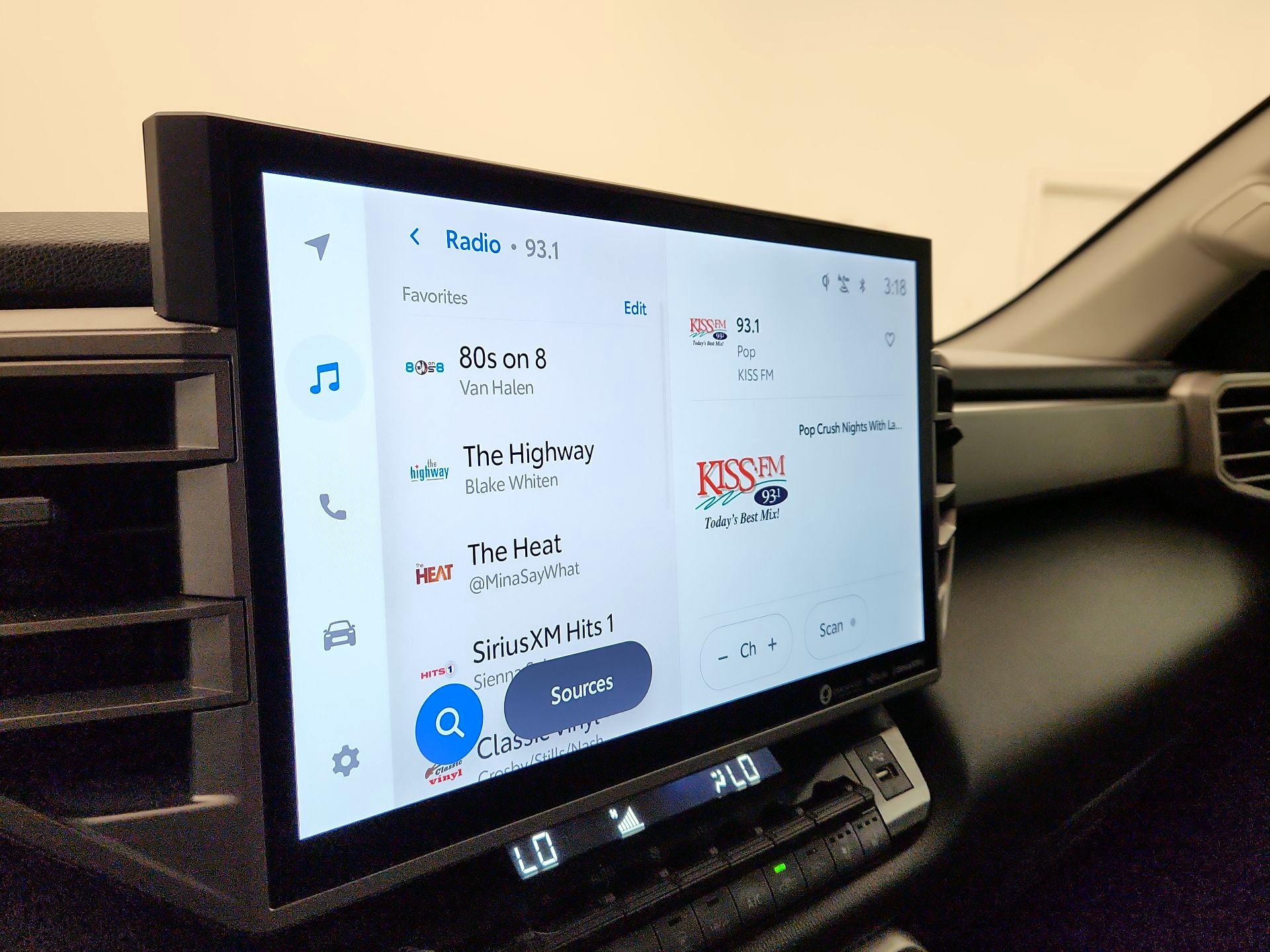 Thumbnail: 2023 Toyota Tundra - 15