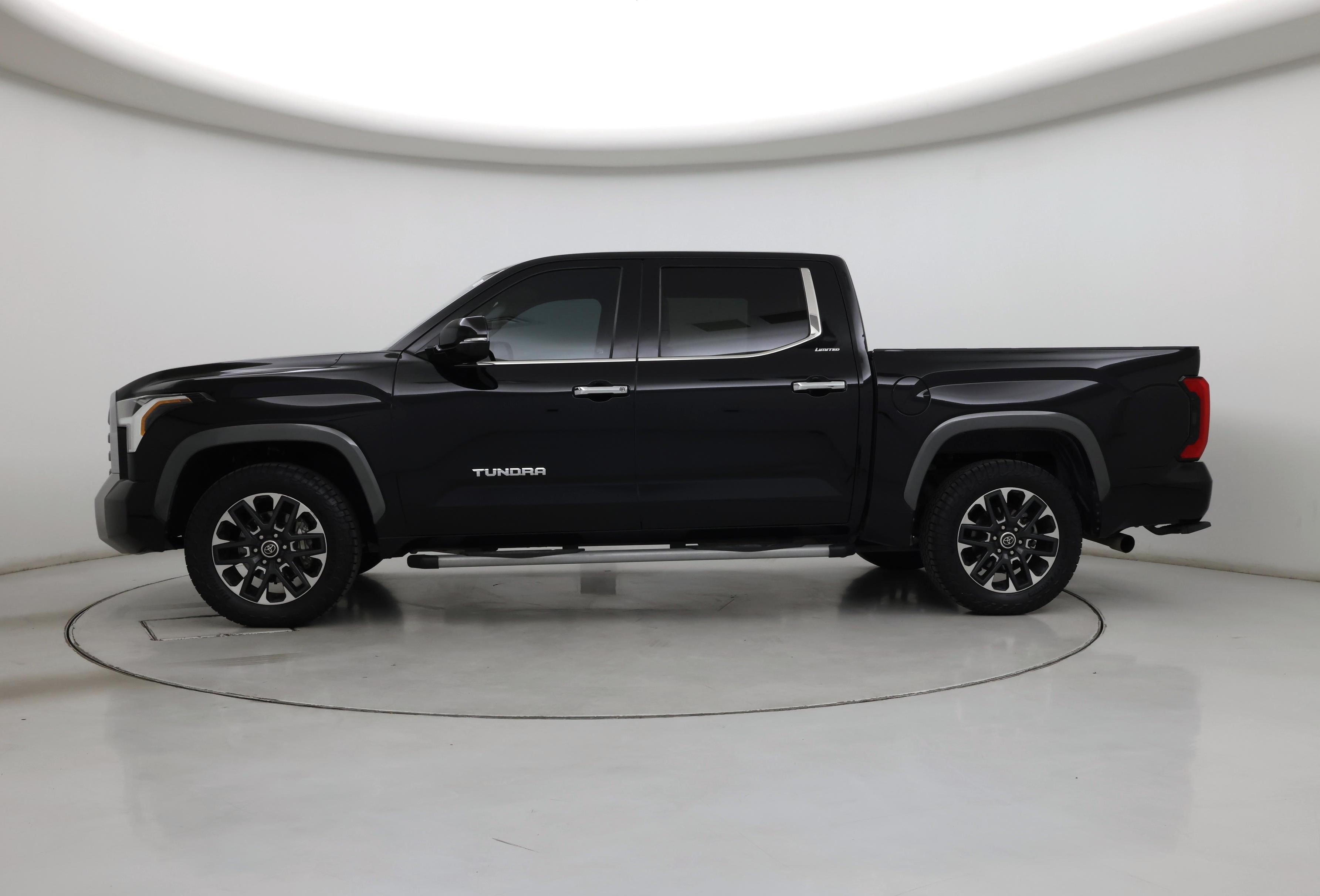 Thumbnail: 2023 Toyota Tundra - 3