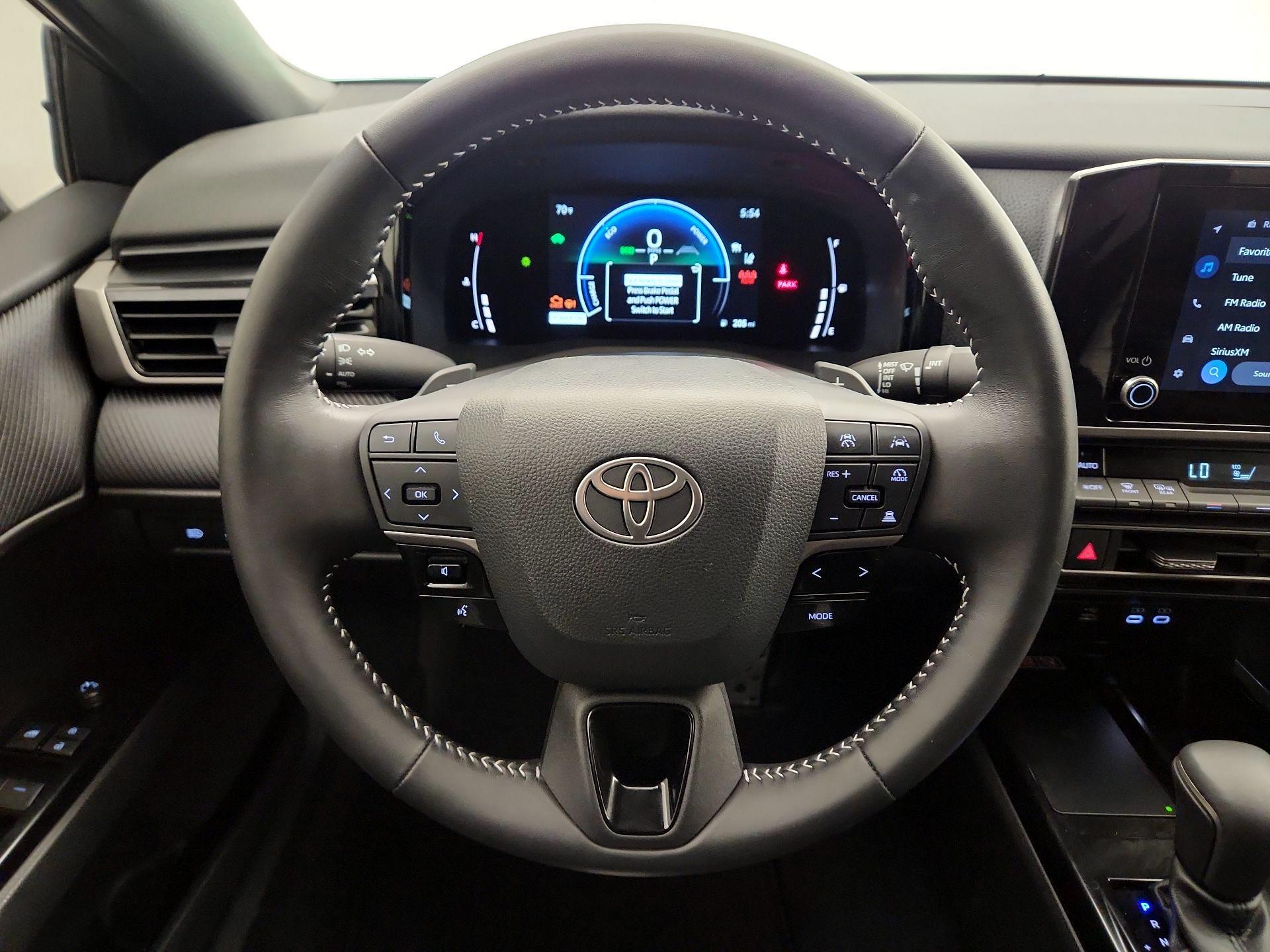 Thumbnail: 2025 Toyota Camry - 10