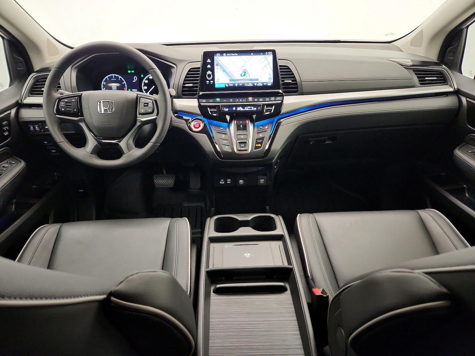 2025 Honda Odyssey Touring - Photo 10