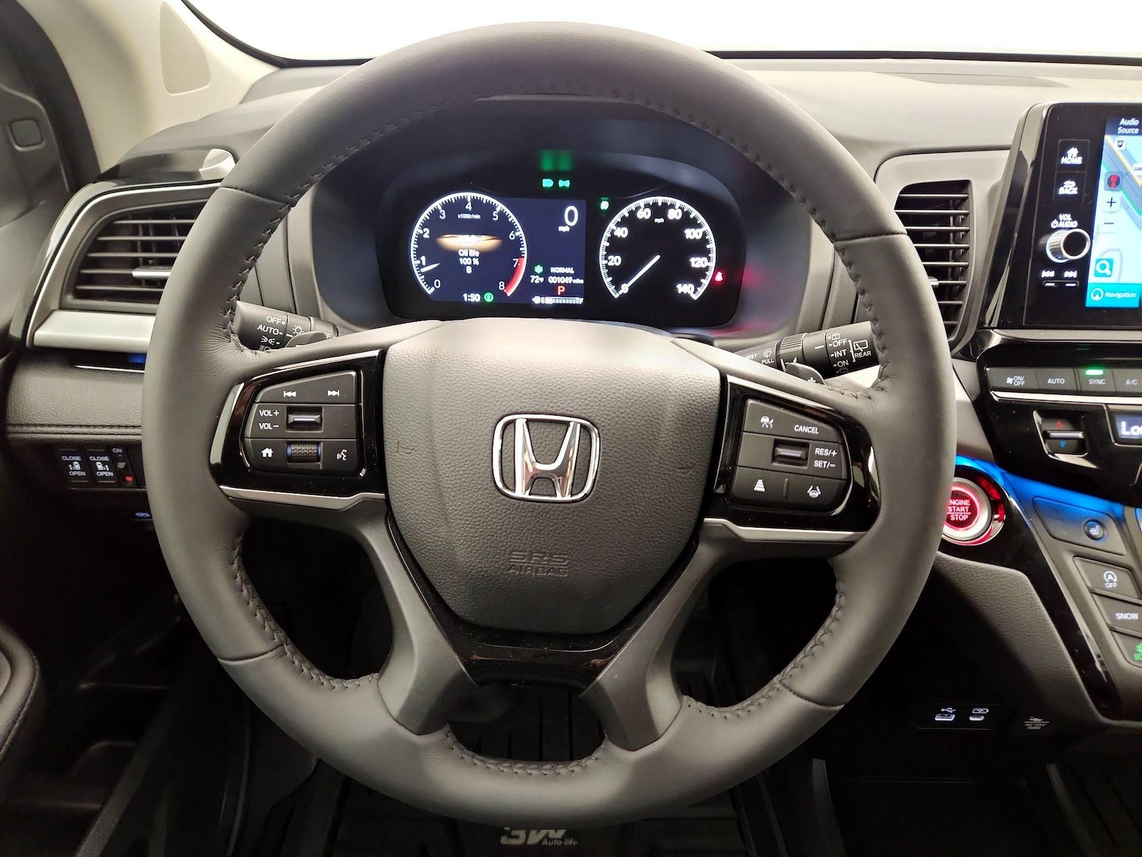 2025 Honda Odyssey Touring - Photo 11