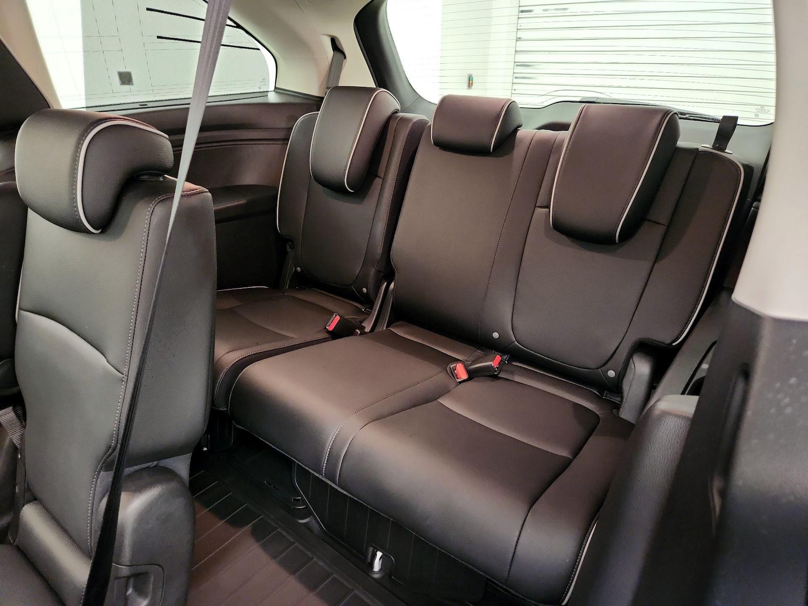 2025 Honda Odyssey Touring - Photo 23
