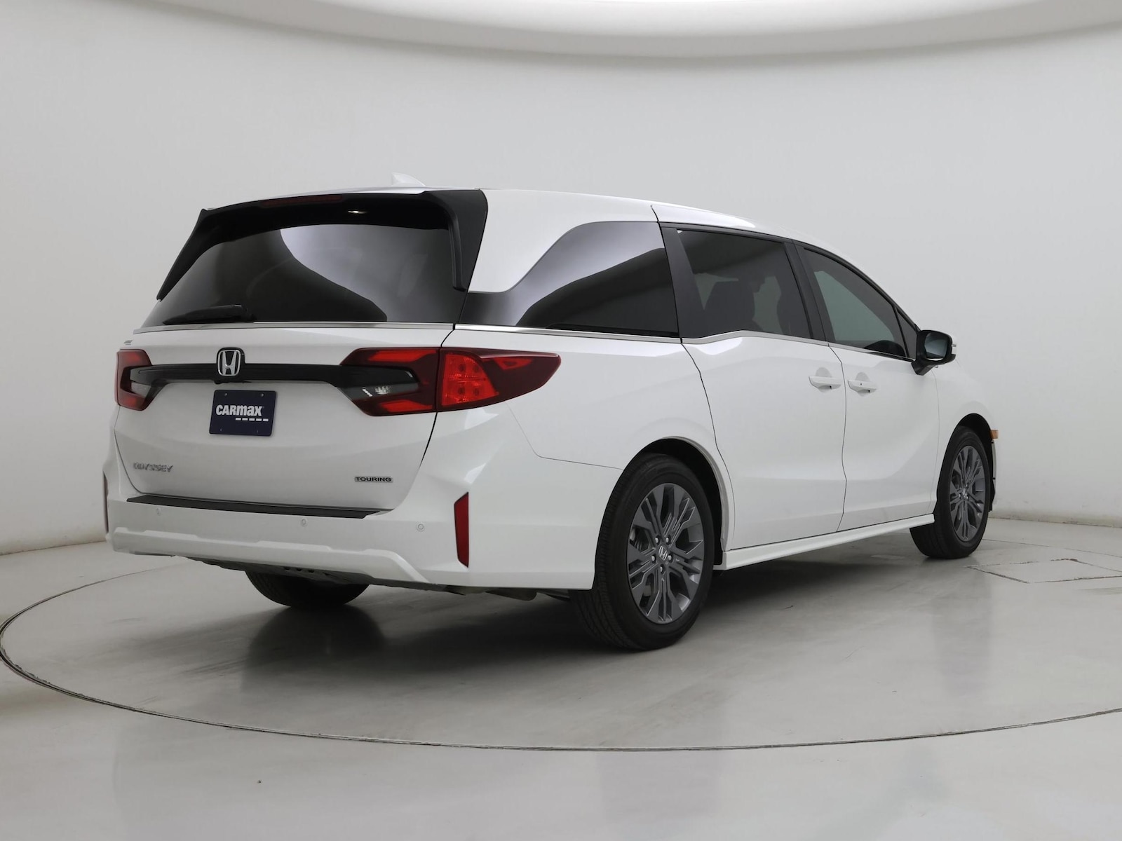 2025 Honda Odyssey Touring - Photo 9