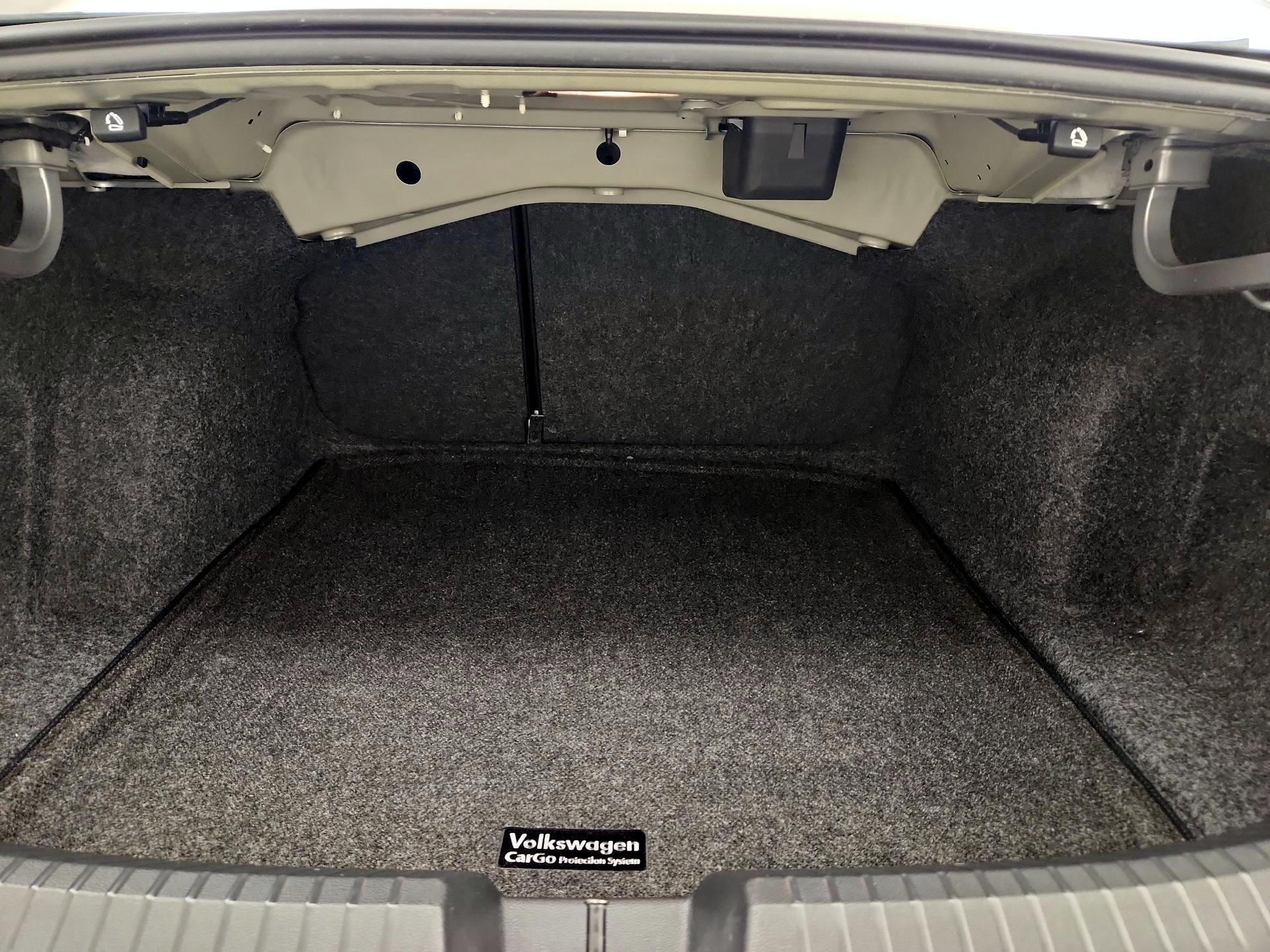 Thumbnail: 2023 Volkswagen Jetta - 20