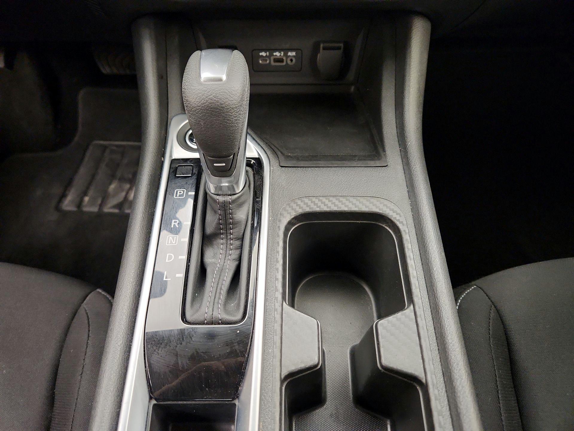 Thumbnail: 2024 Nissan Sentra - 17