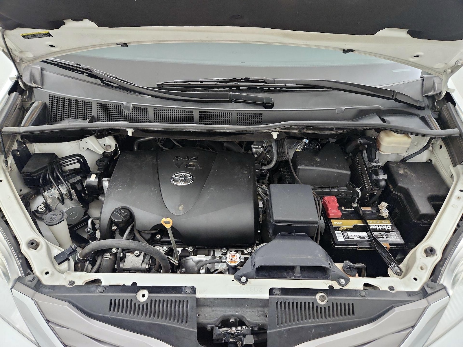 2017 Toyota Sienna XLE - Photo 26
