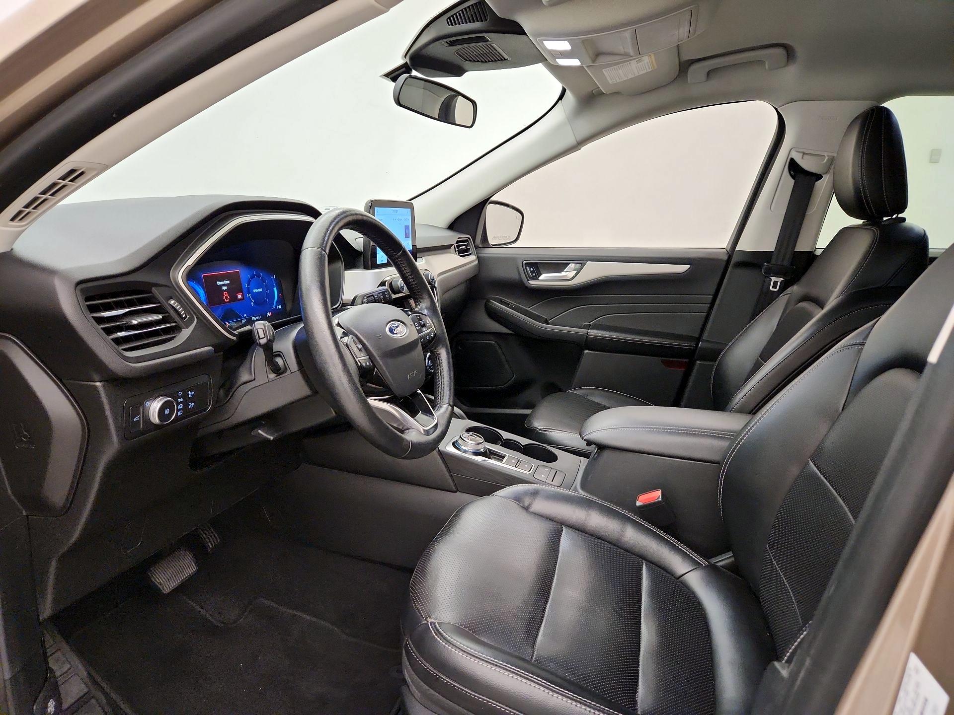 Thumbnail: 2021 Ford Escape - 11