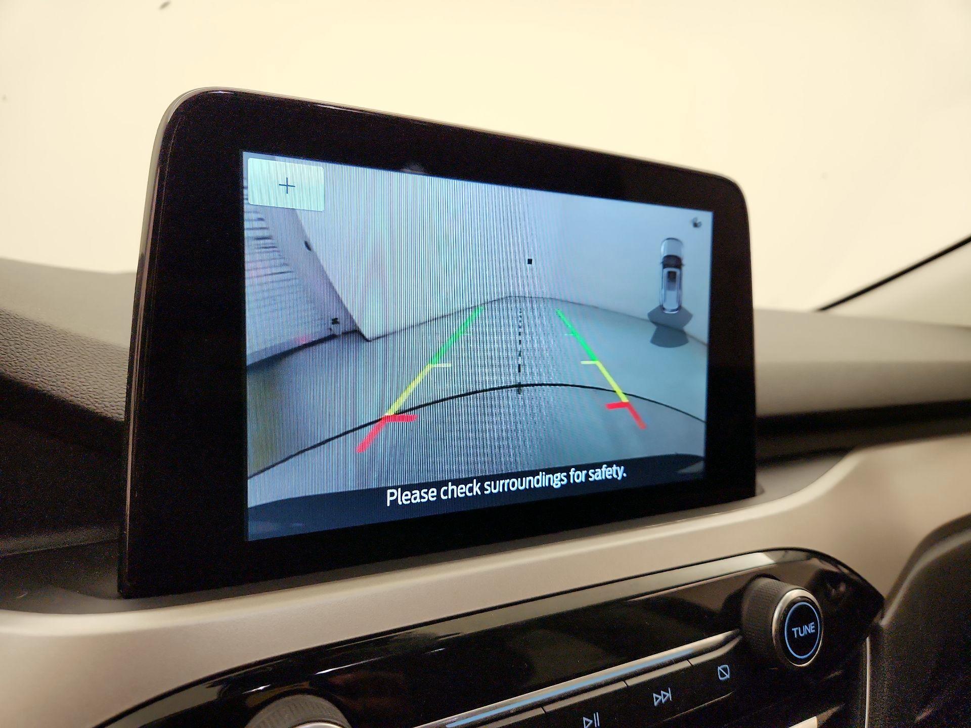 Thumbnail: 2021 Ford Escape - 14