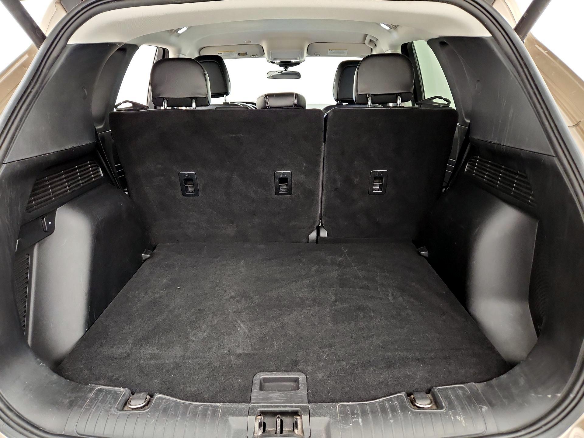 Thumbnail: 2021 Ford Escape - 20