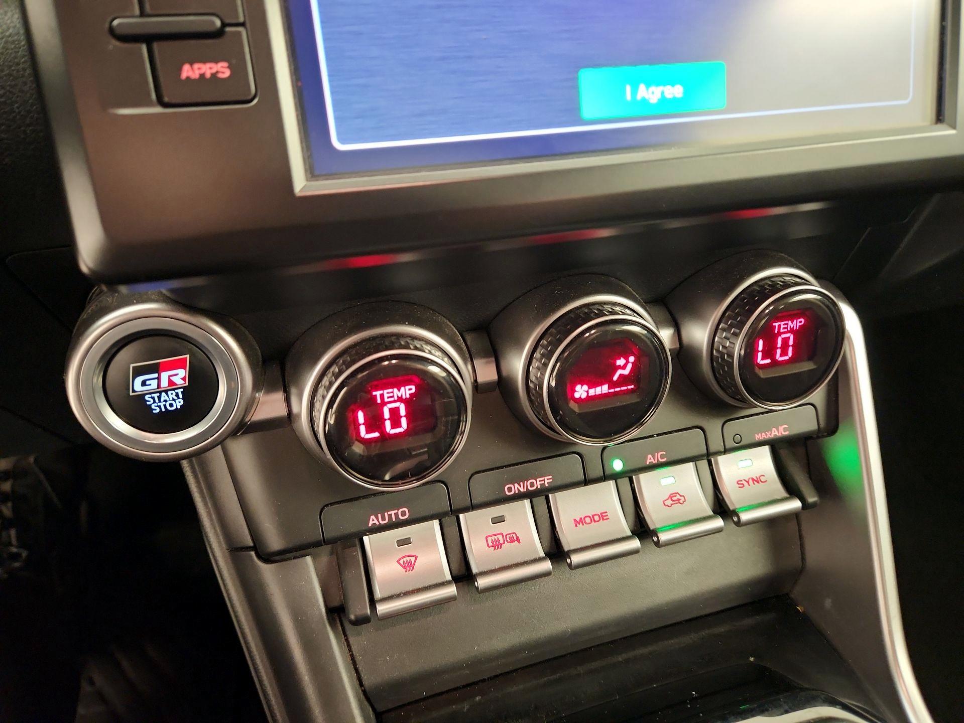 Thumbnail: 2022 Toyota GR86 - 16