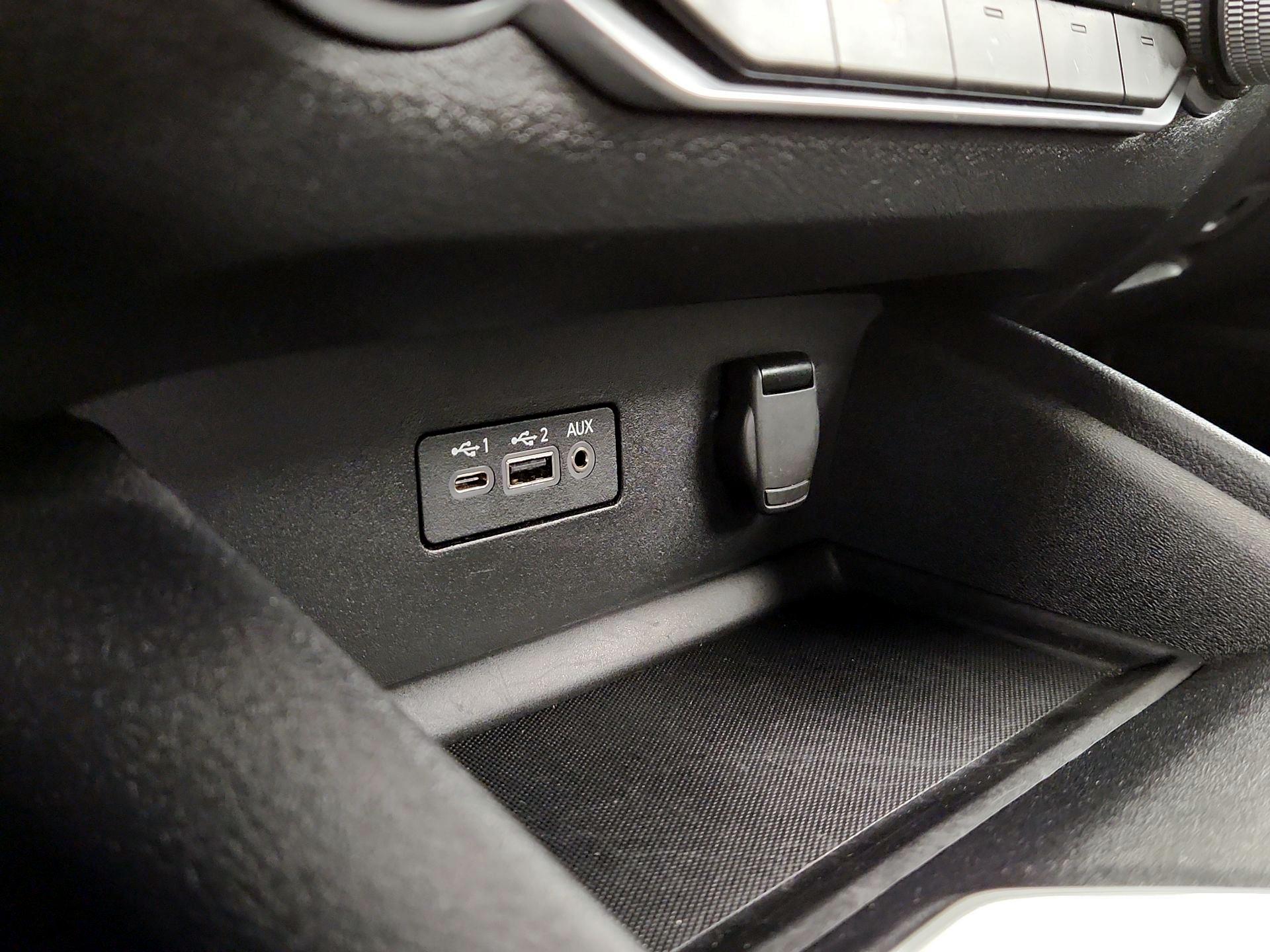 Thumbnail: 2020 Nissan Altima - 18