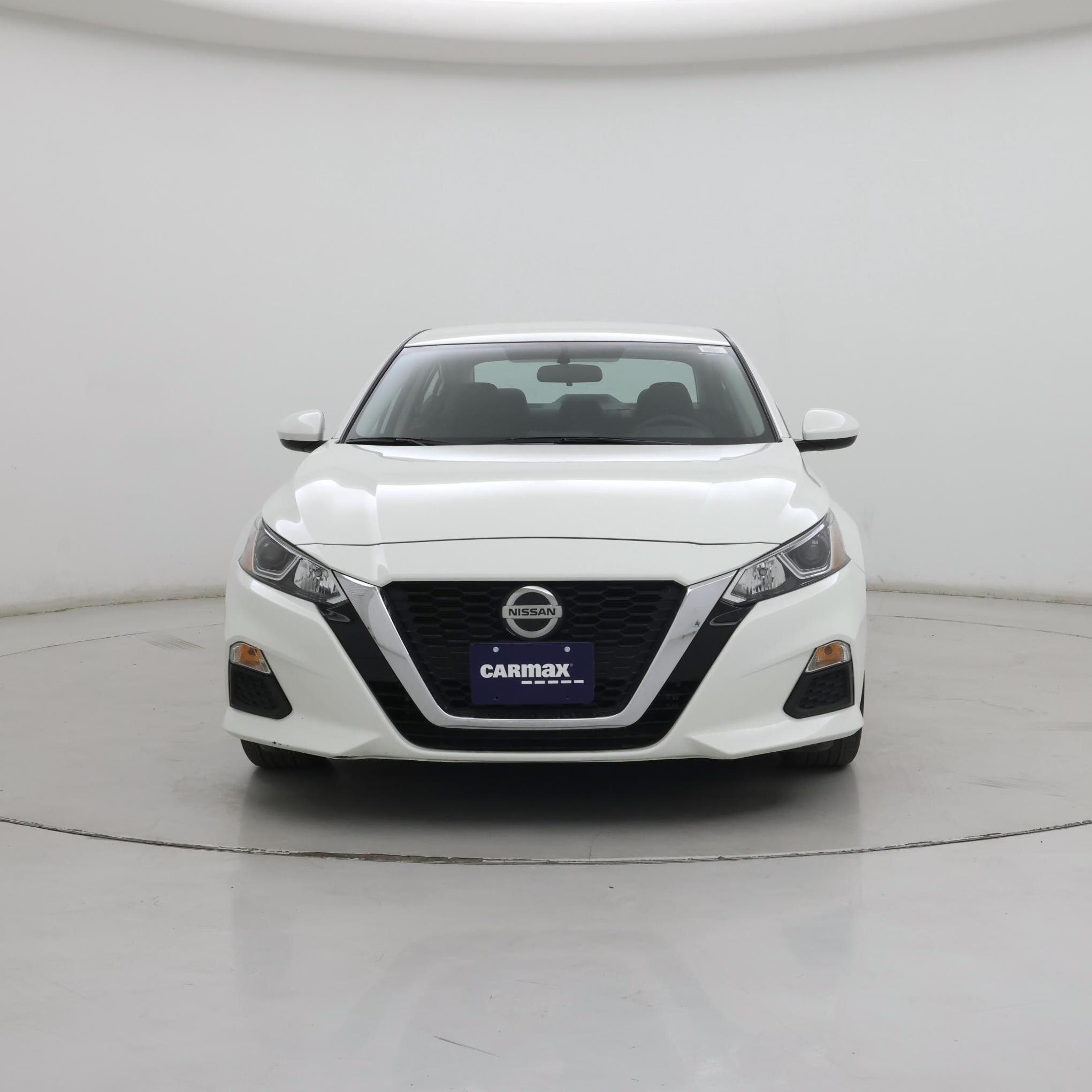 Thumbnail: 2020 Nissan Altima - 5