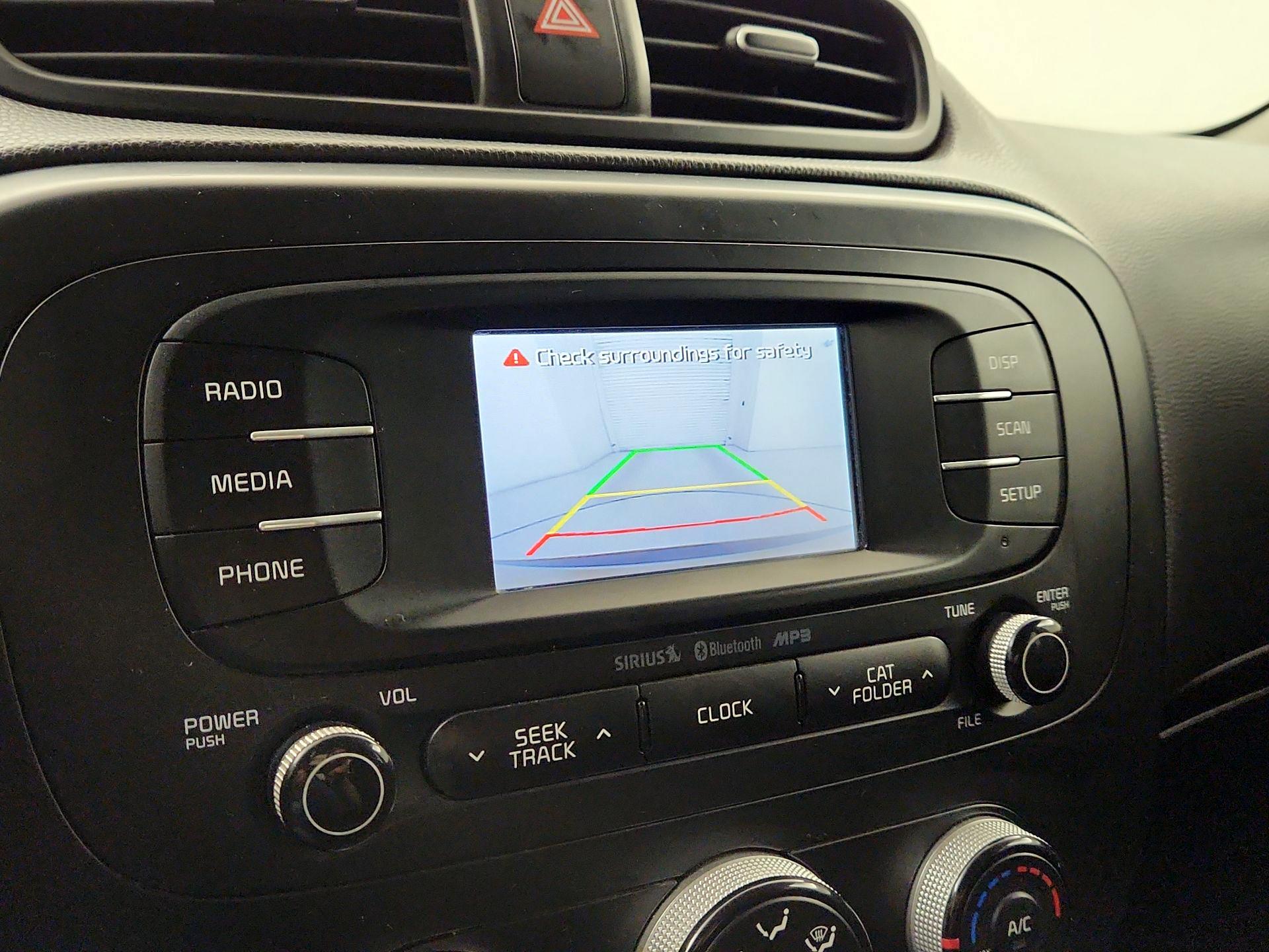 Thumbnail: 2016 Kia Soul - 14
