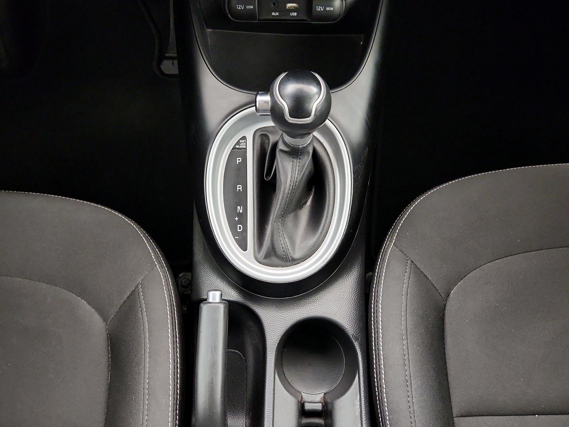 Thumbnail: 2016 Kia Soul - 17