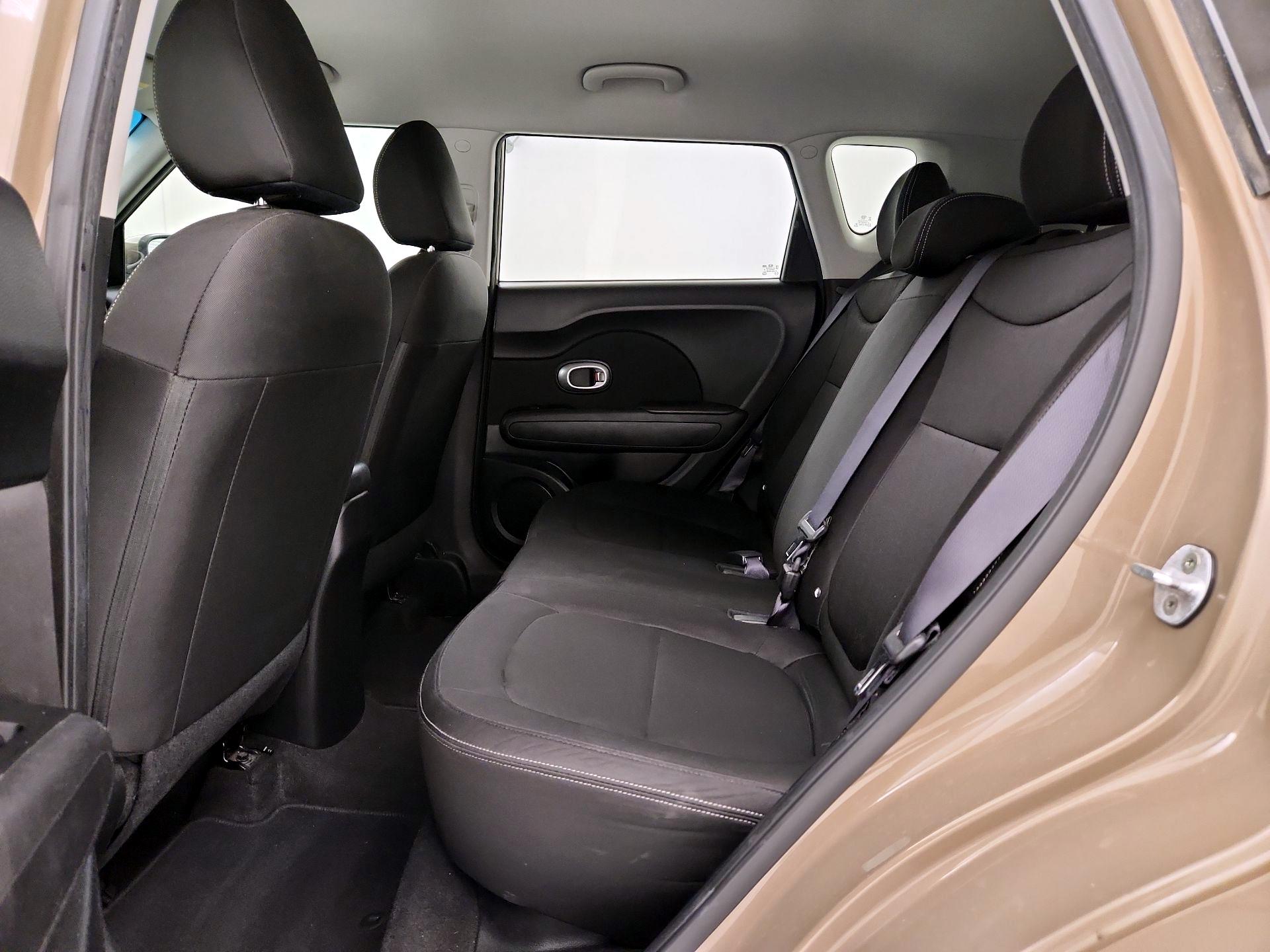 Thumbnail: 2016 Kia Soul - 19
