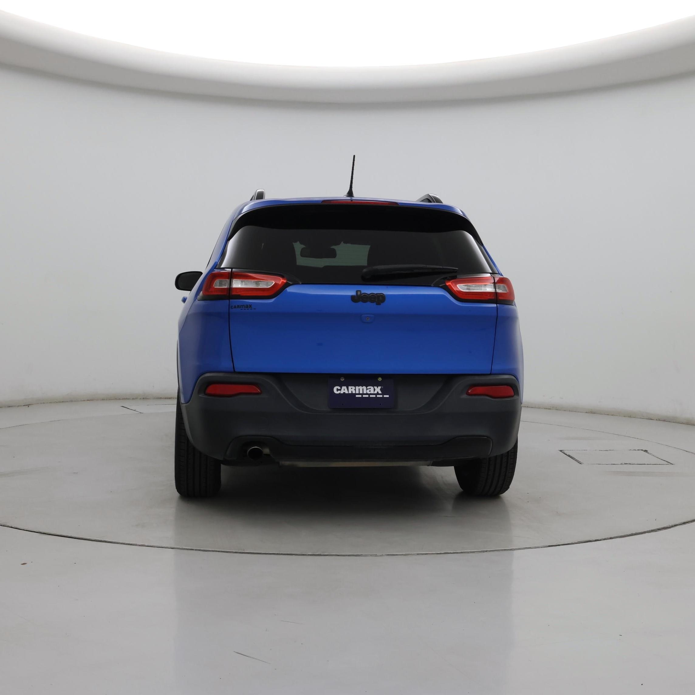 Thumbnail: 2018 Jeep Cherokee - 6