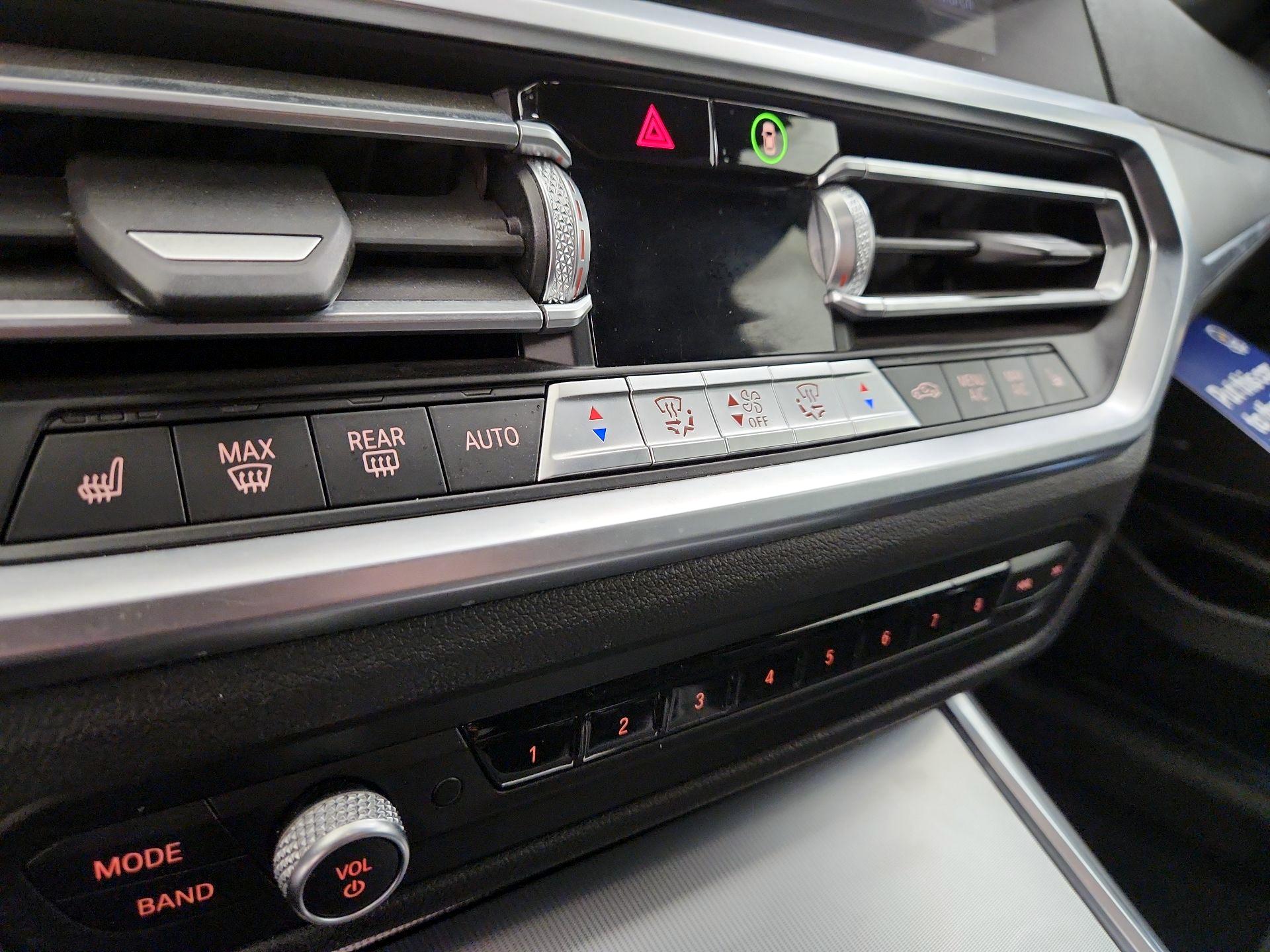 Thumbnail: 2021 BMW 3 Series - 17