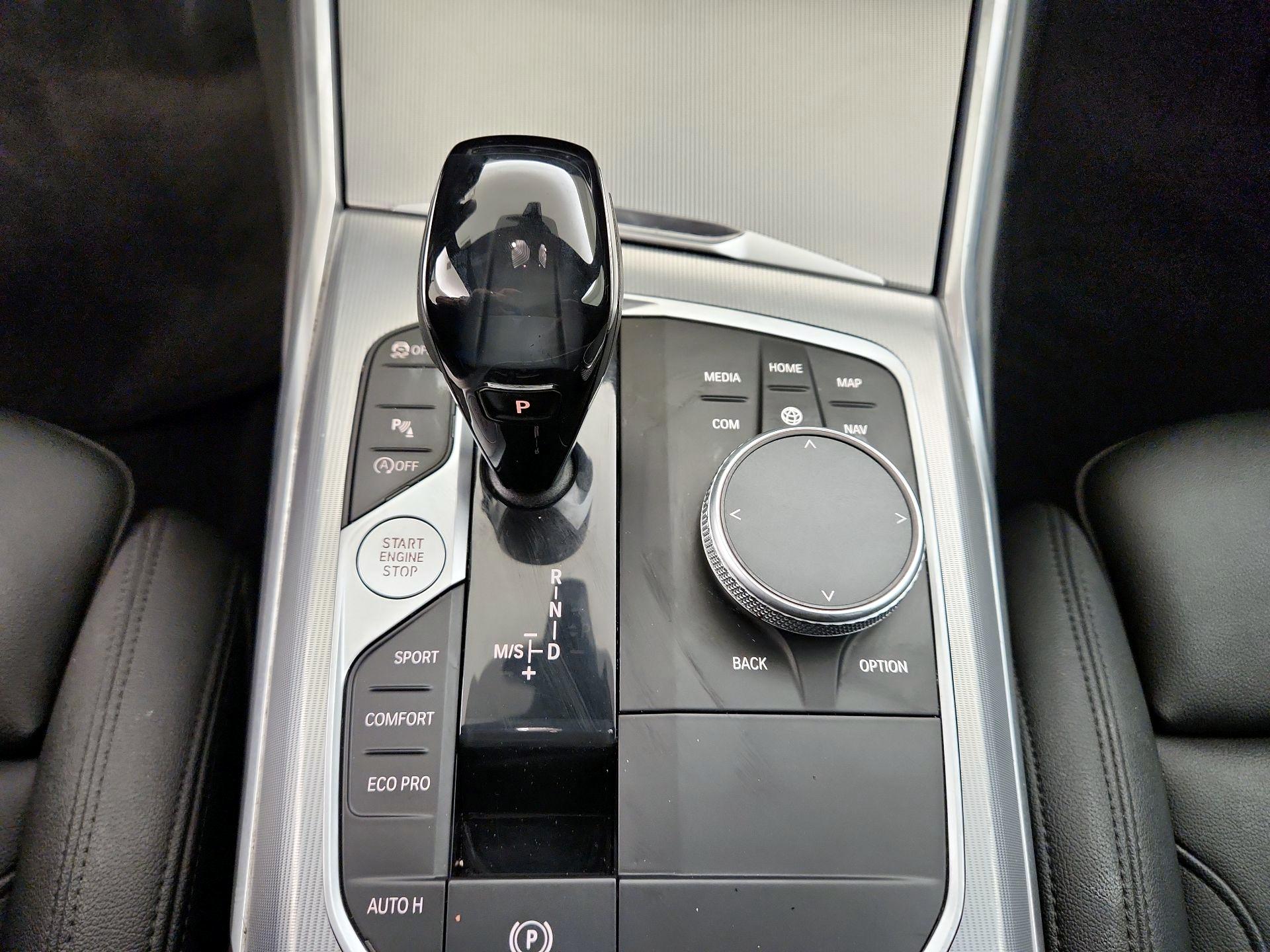 Thumbnail: 2021 BMW 3 Series - 18