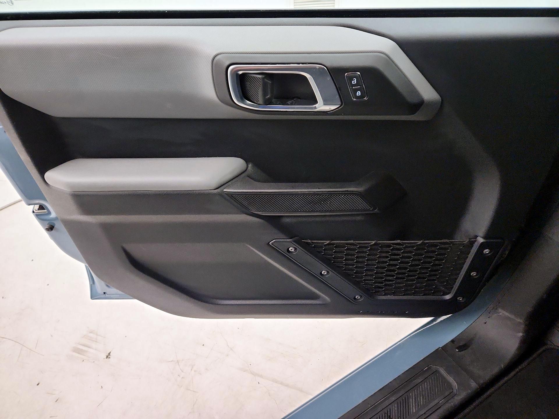 Thumbnail: 2021 Ford Bronco - 12