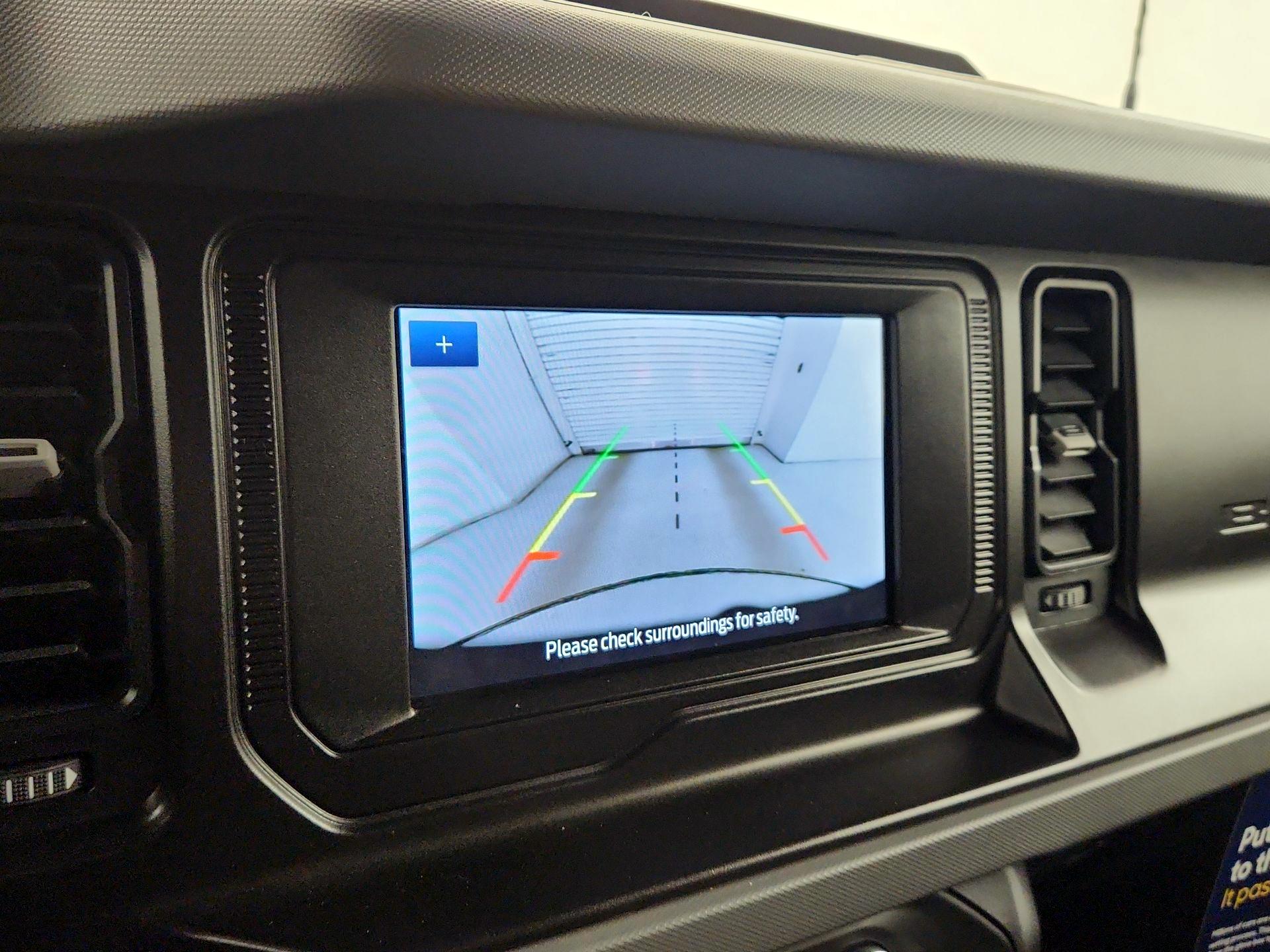 Thumbnail: 2021 Ford Bronco - 14