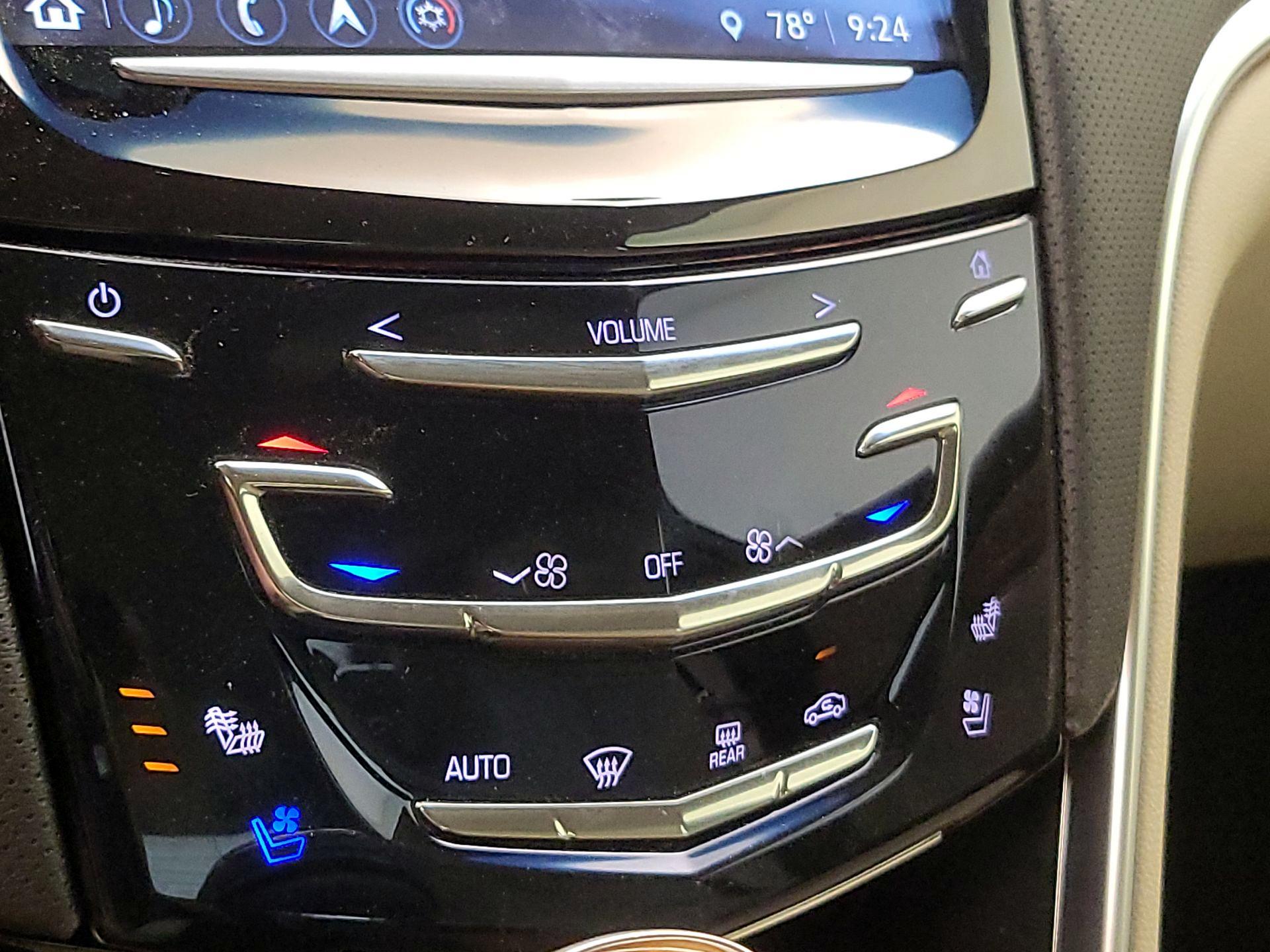 Thumbnail: 2018 Cadillac XTS - 17