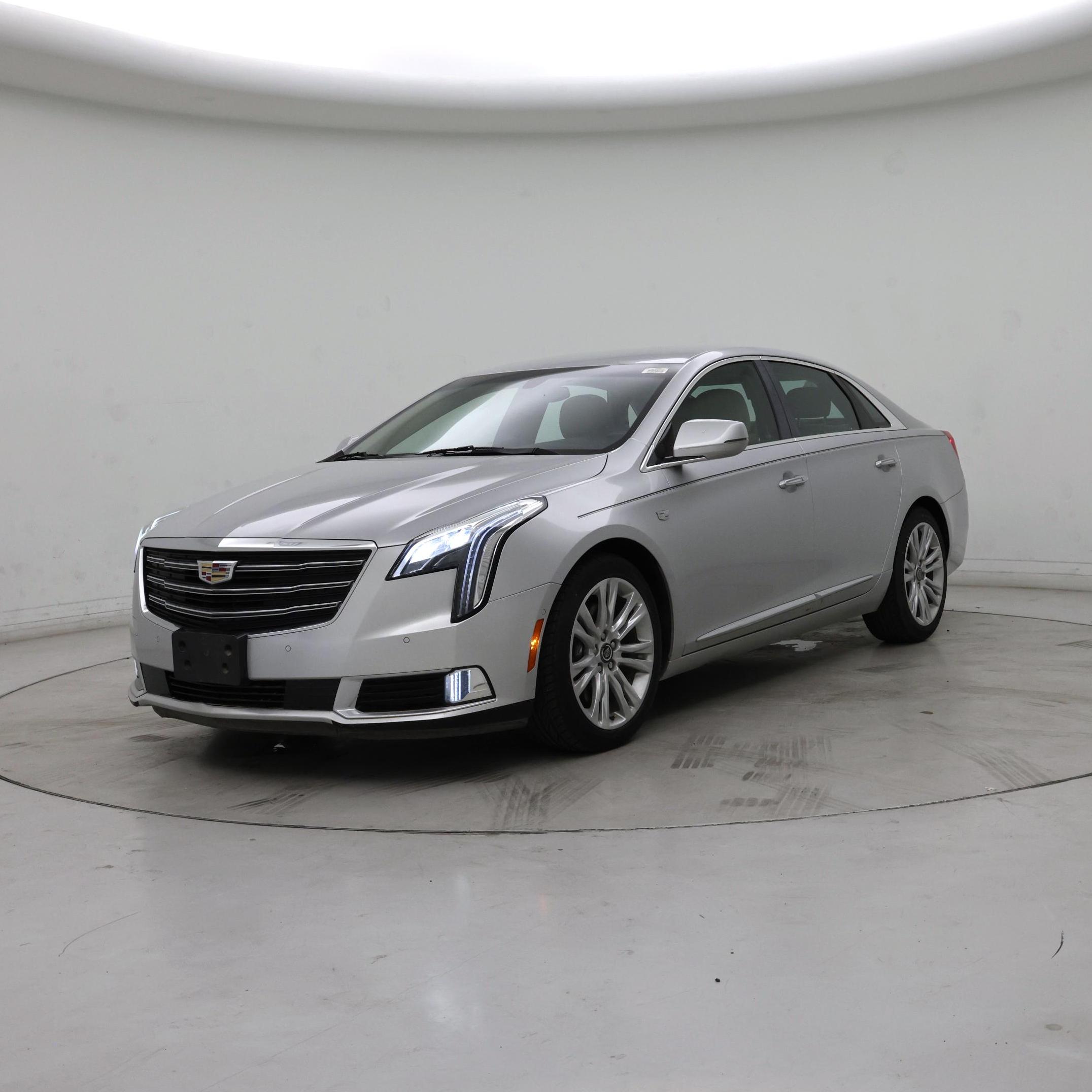 Thumbnail: 2018 Cadillac XTS - 4