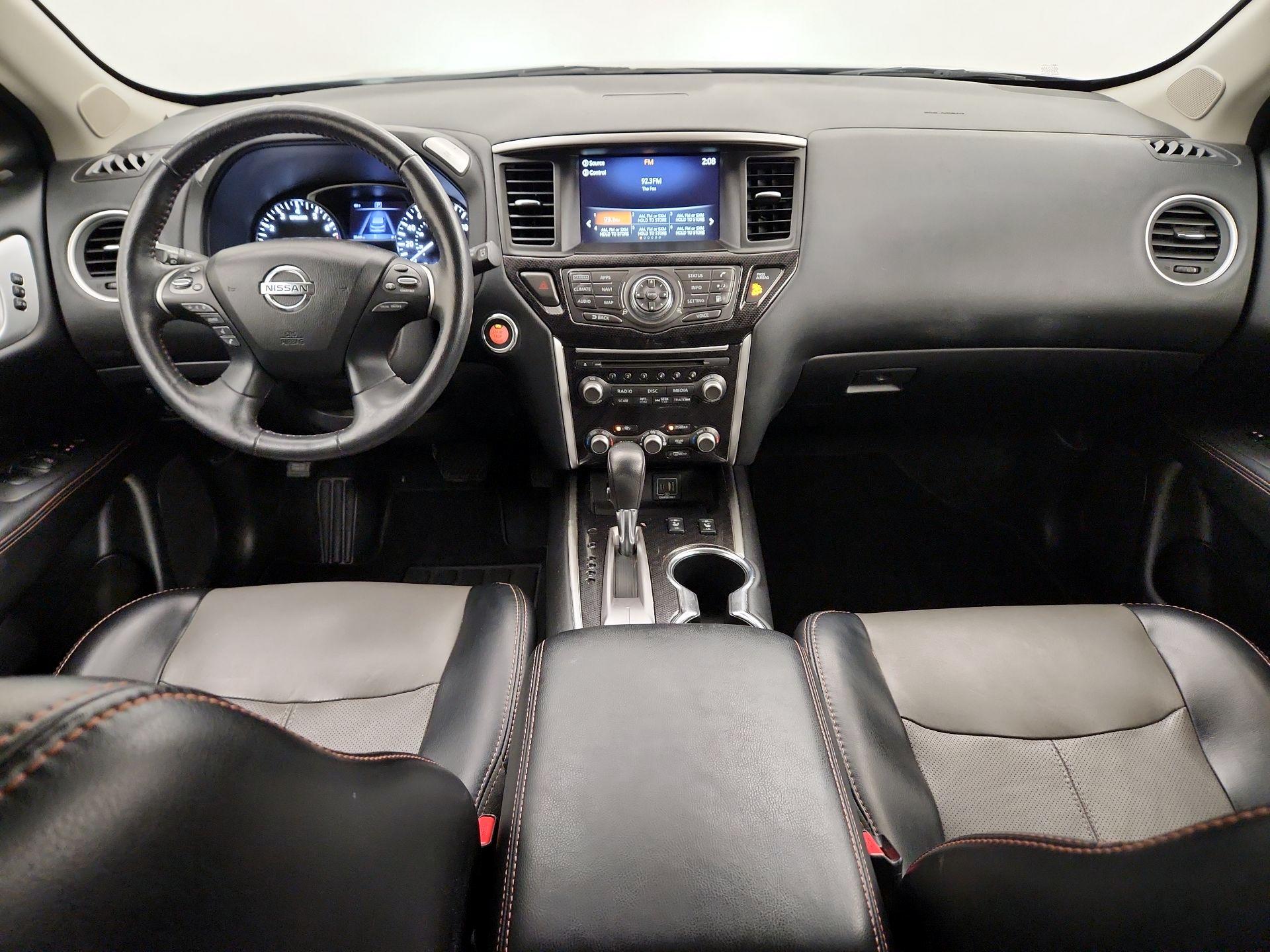 Thumbnail: 2020 Nissan Pathfinder - 9