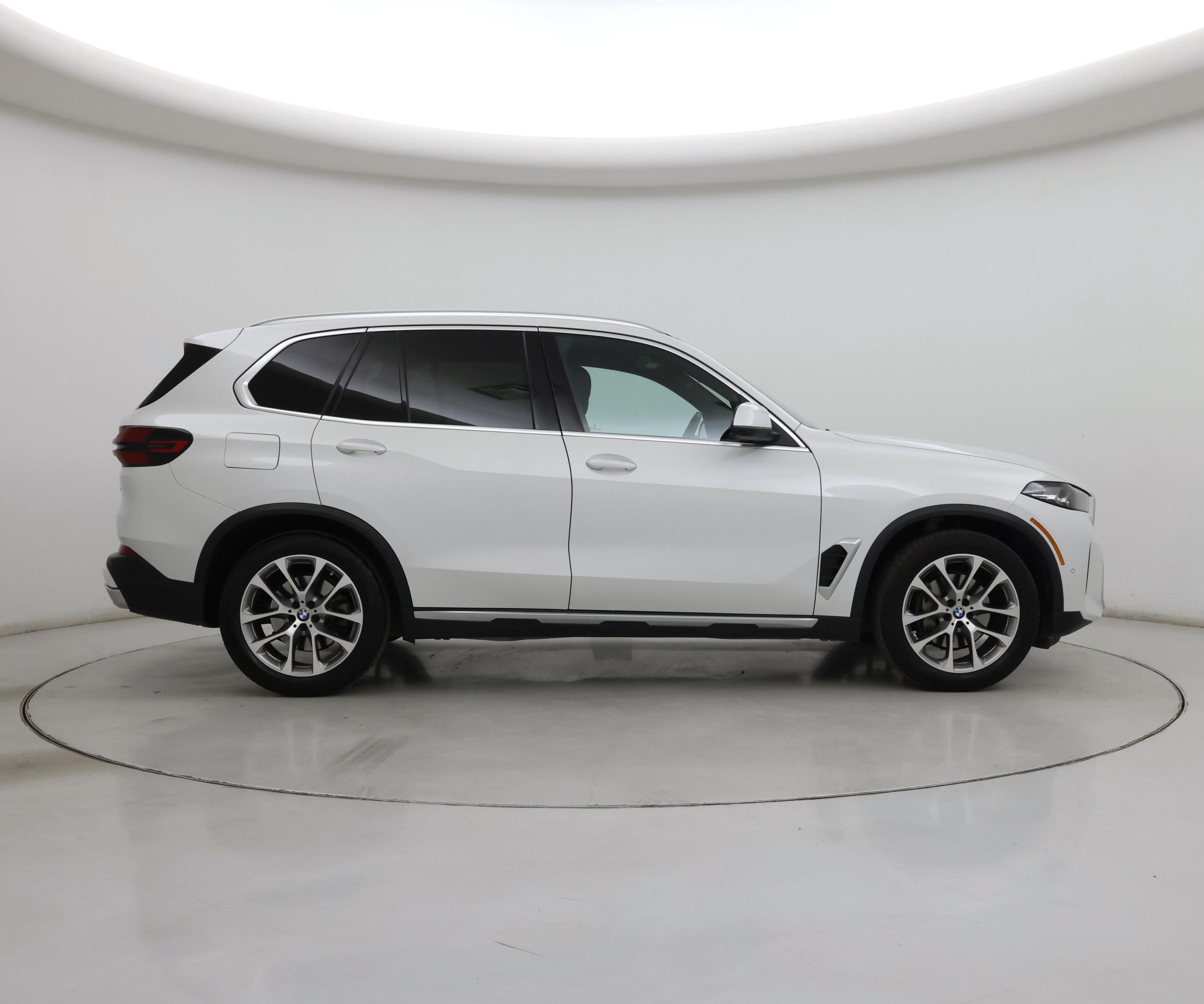 Thumbnail: 2024 BMW X5 - 7