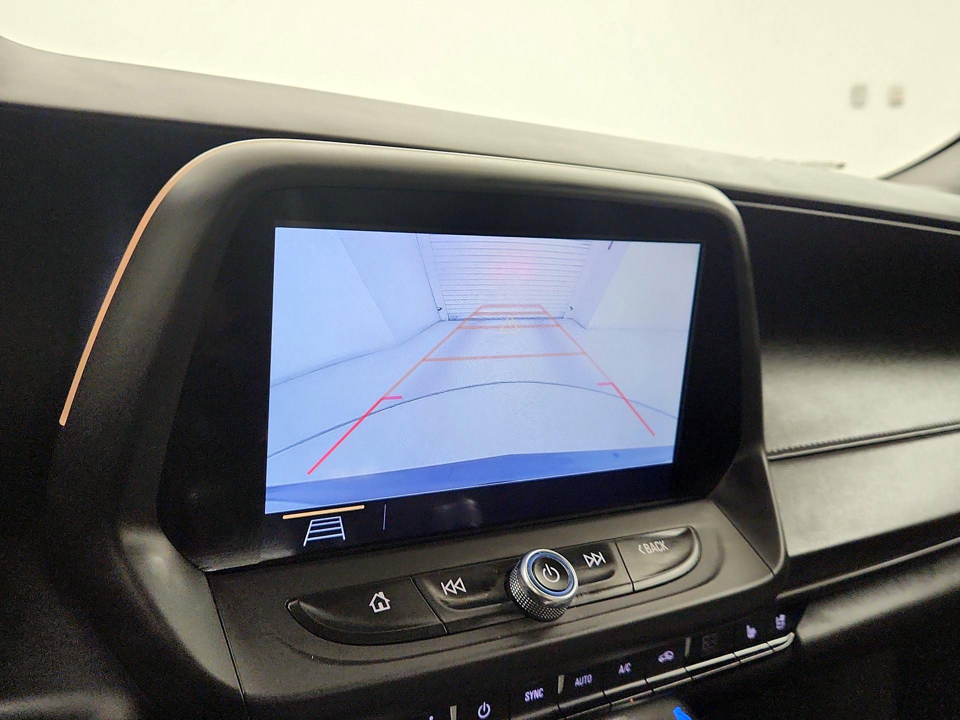 Thumbnail: 2019 Chevrolet Camaro - 15