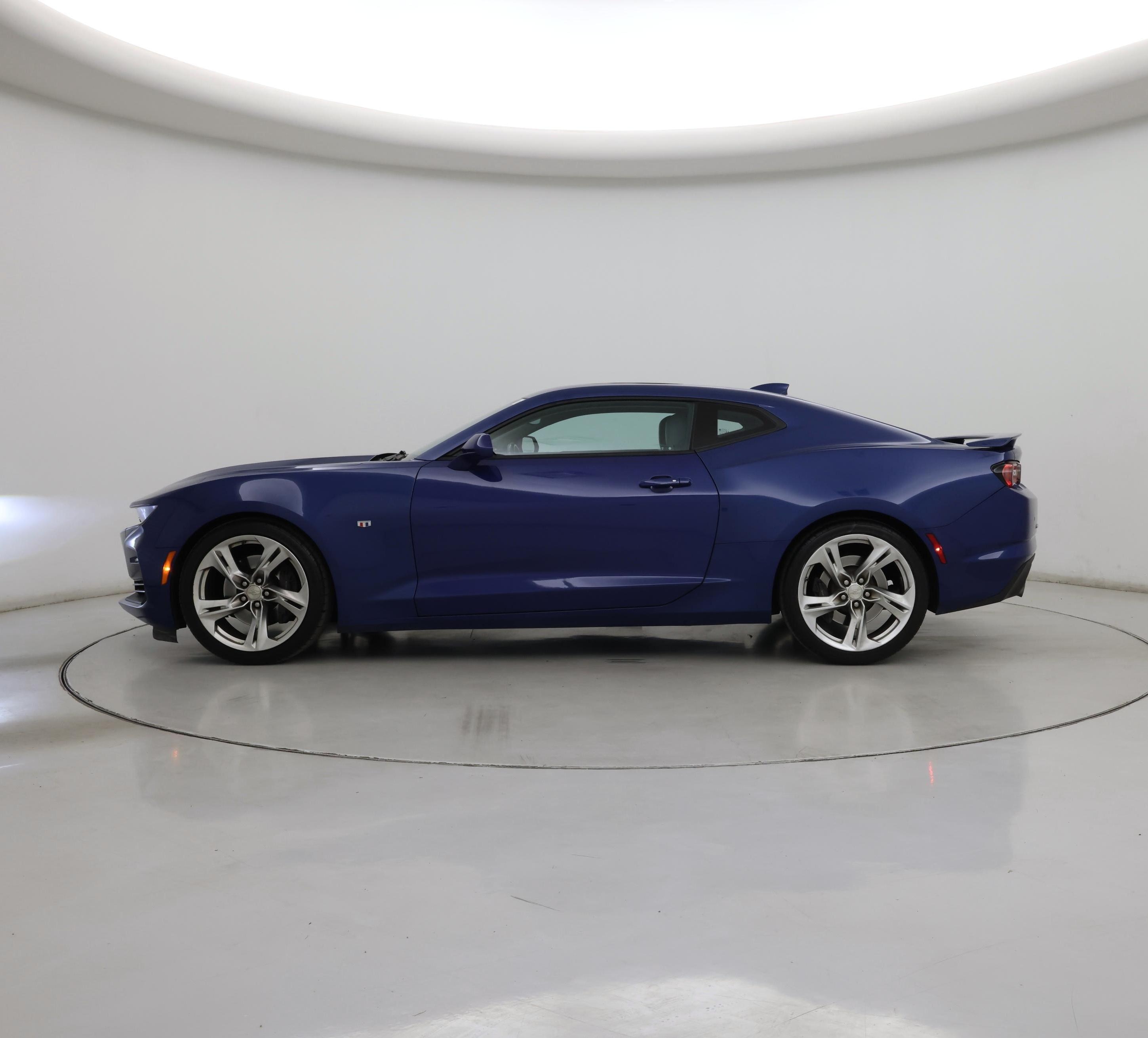 Thumbnail: 2019 Chevrolet Camaro - 3