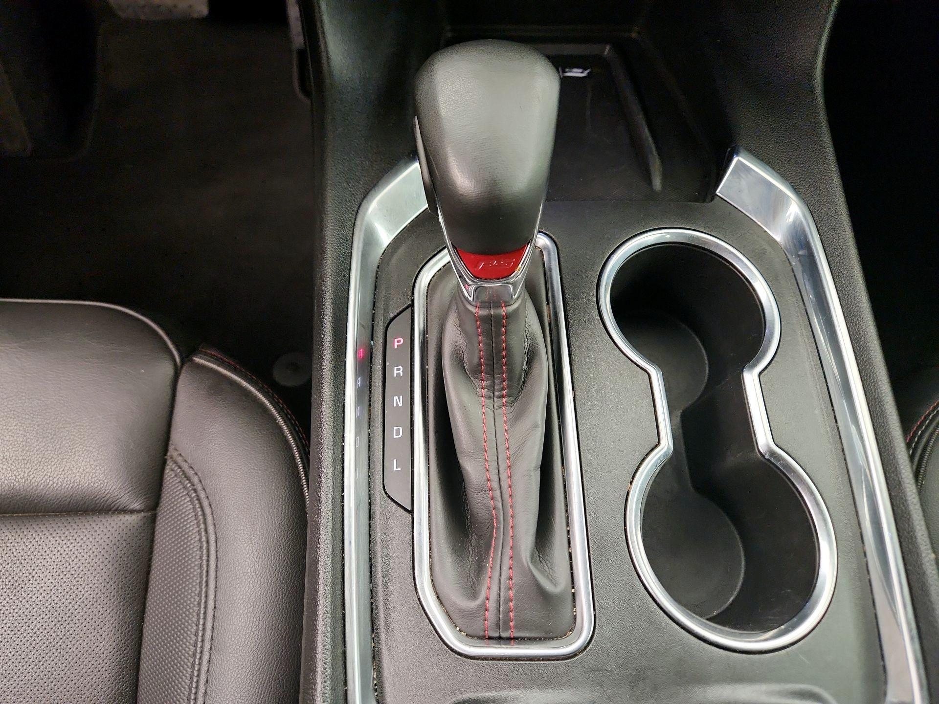 Thumbnail: 2023 Chevrolet Traverse - 17