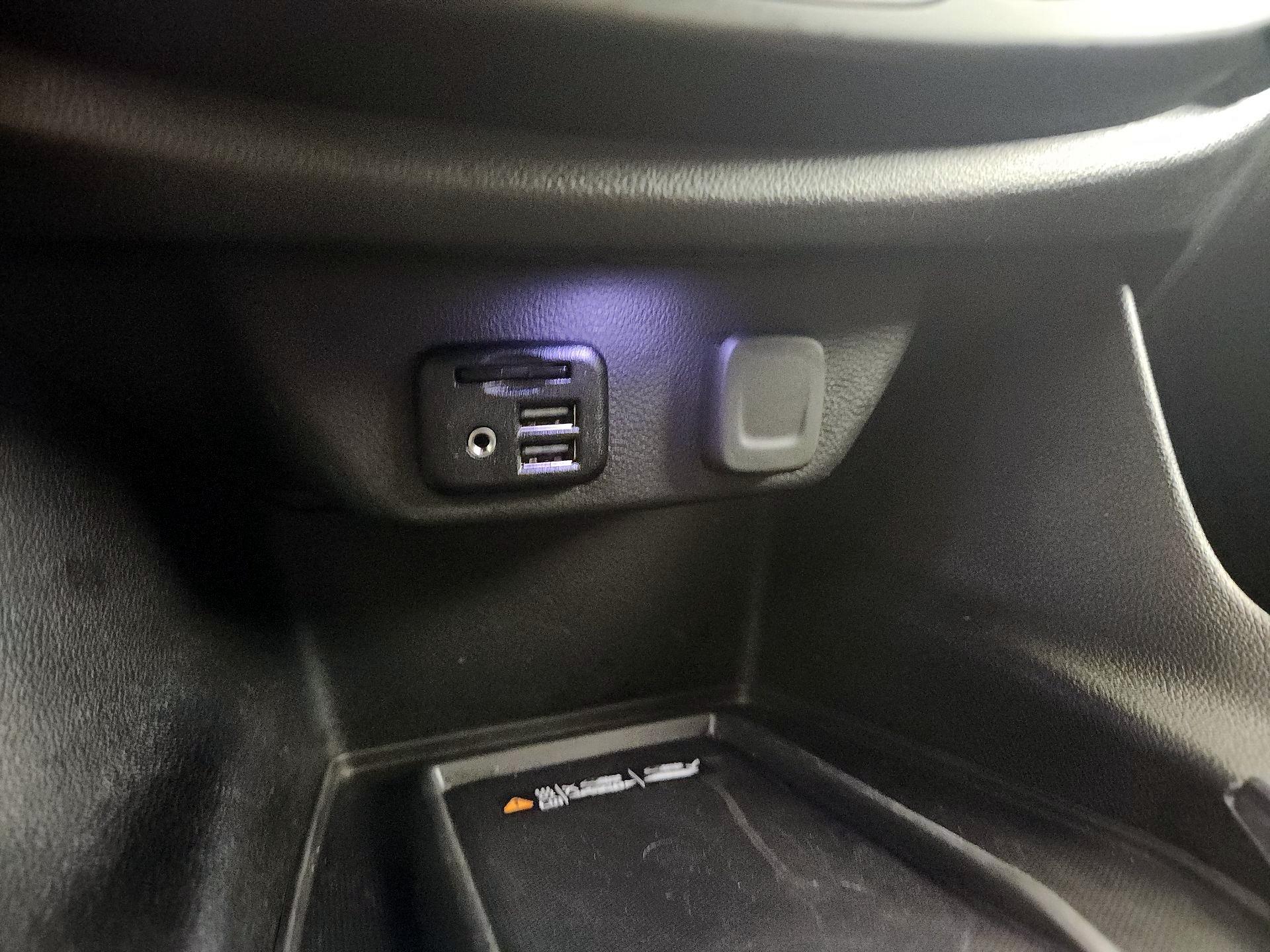 Thumbnail: 2023 Chevrolet Traverse - 18