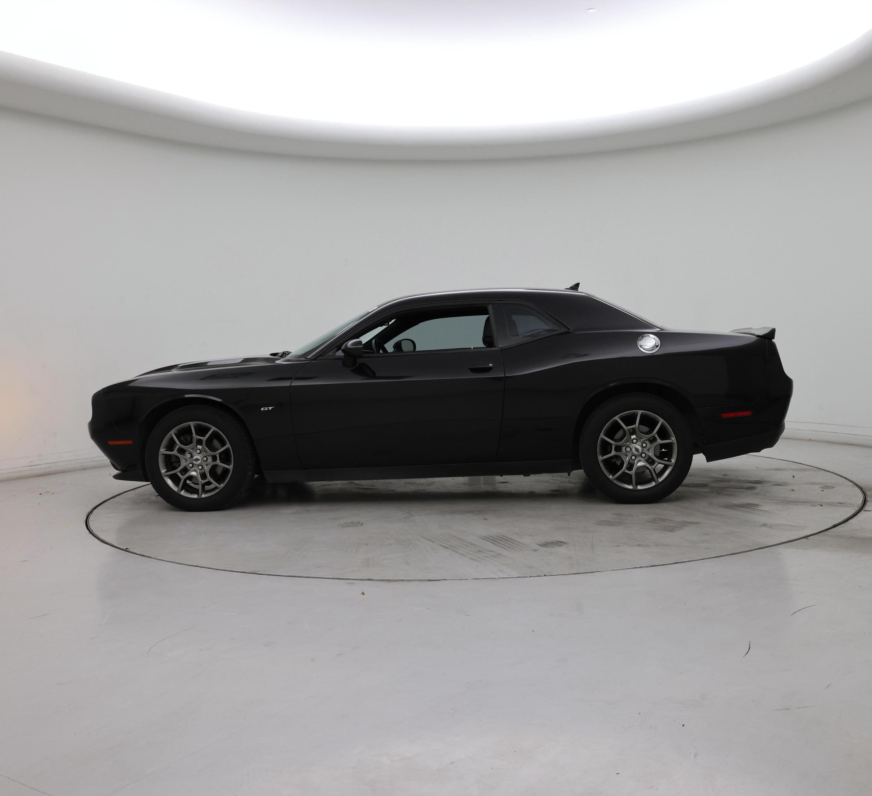 Thumbnail: 2017 Dodge Challenger - 3