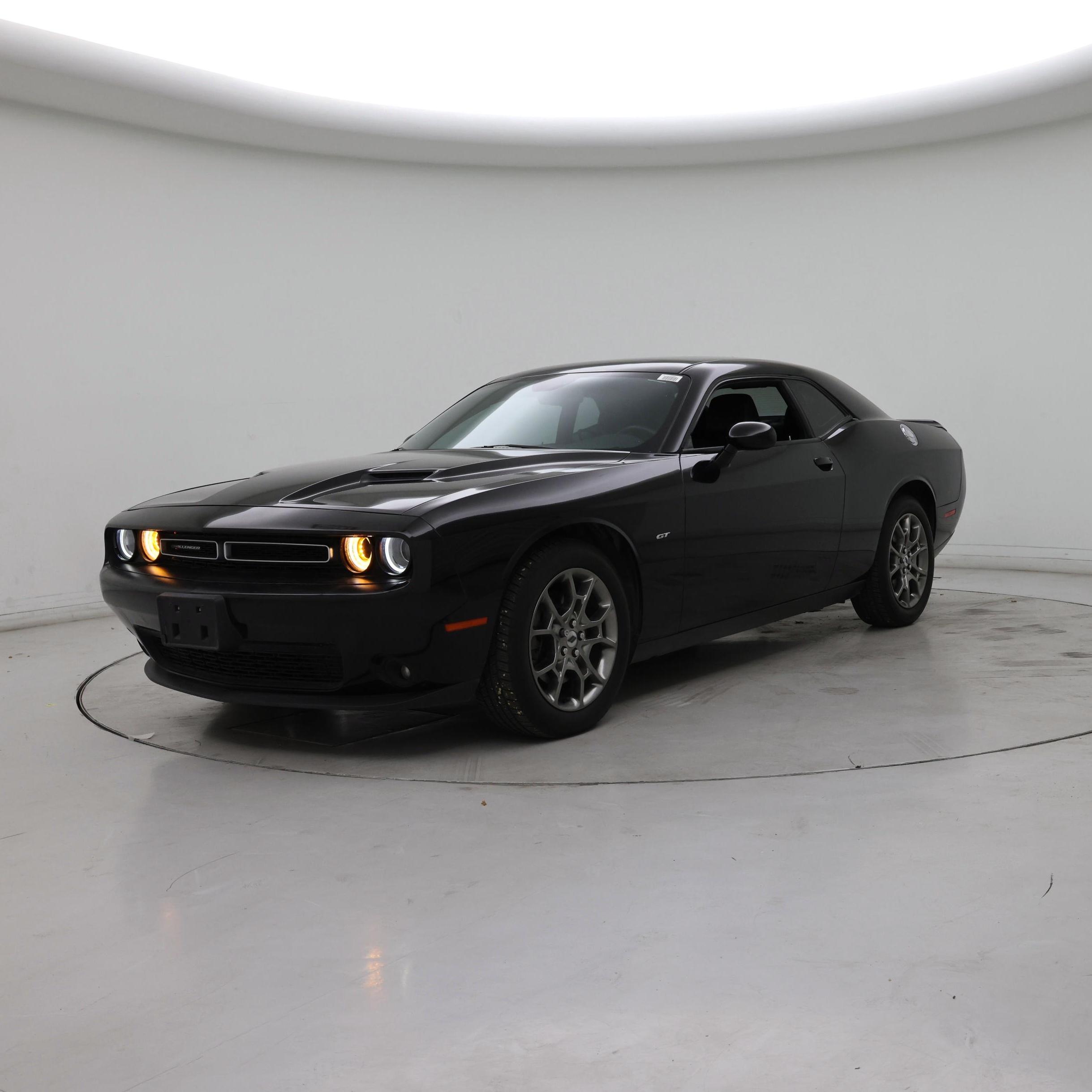Thumbnail: 2017 Dodge Challenger - 4