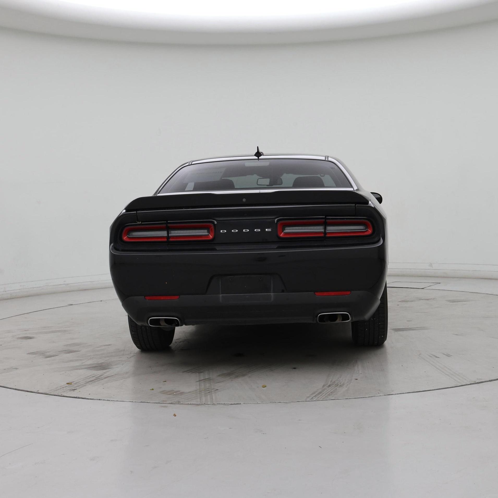 Thumbnail: 2017 Dodge Challenger - 6